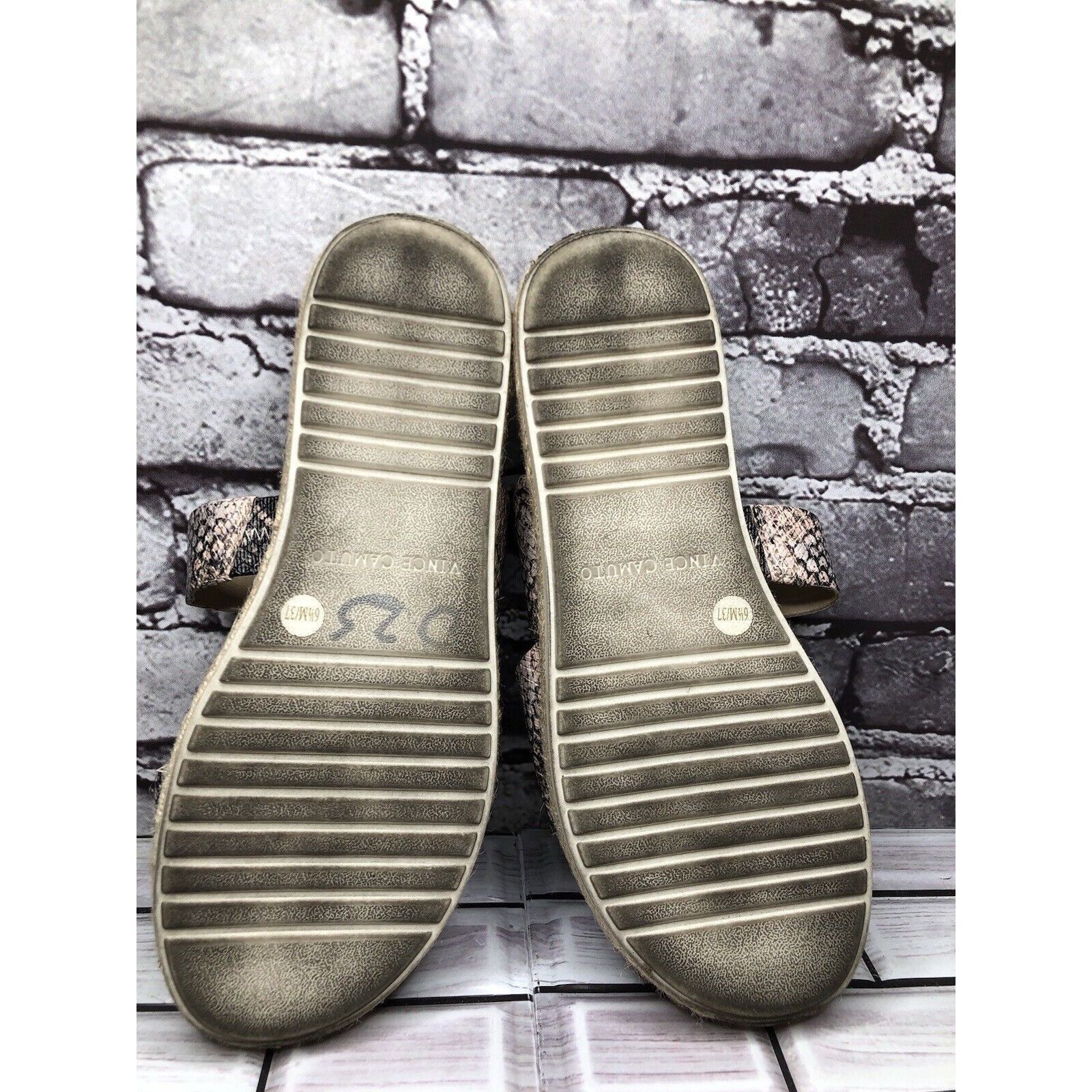 Vince Camuto Vince Camuto Rynnah Ivory Leather Snake Espadrille Sandals W Size US 6.5 / IT 36.5 - 7 Thumbnail