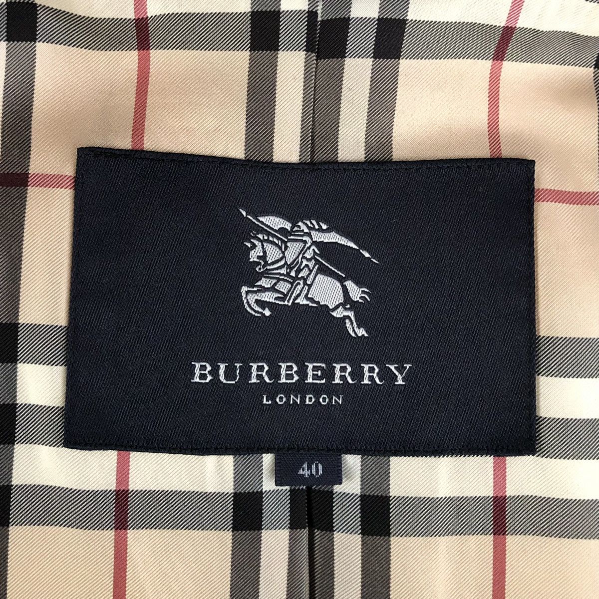 Burberry Burberry London Women Zip Up Snap Button Puffer Coat Size M / US 6-8 / IT 42-44 - 19 Thumbnail