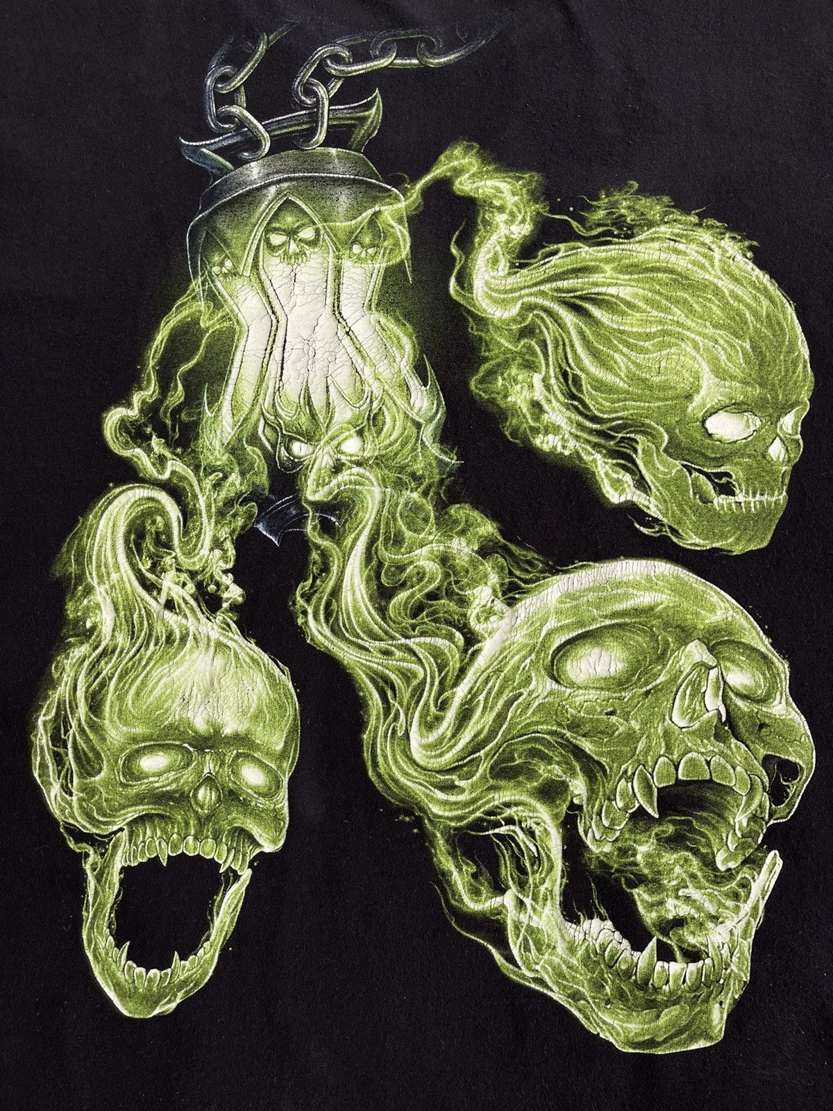 Affliction Crazy Y2k The Roxx Green Skulls Glow In the Dark Tee Shirt Size US XL / EU 56 / 4 - 9 Thumbnail