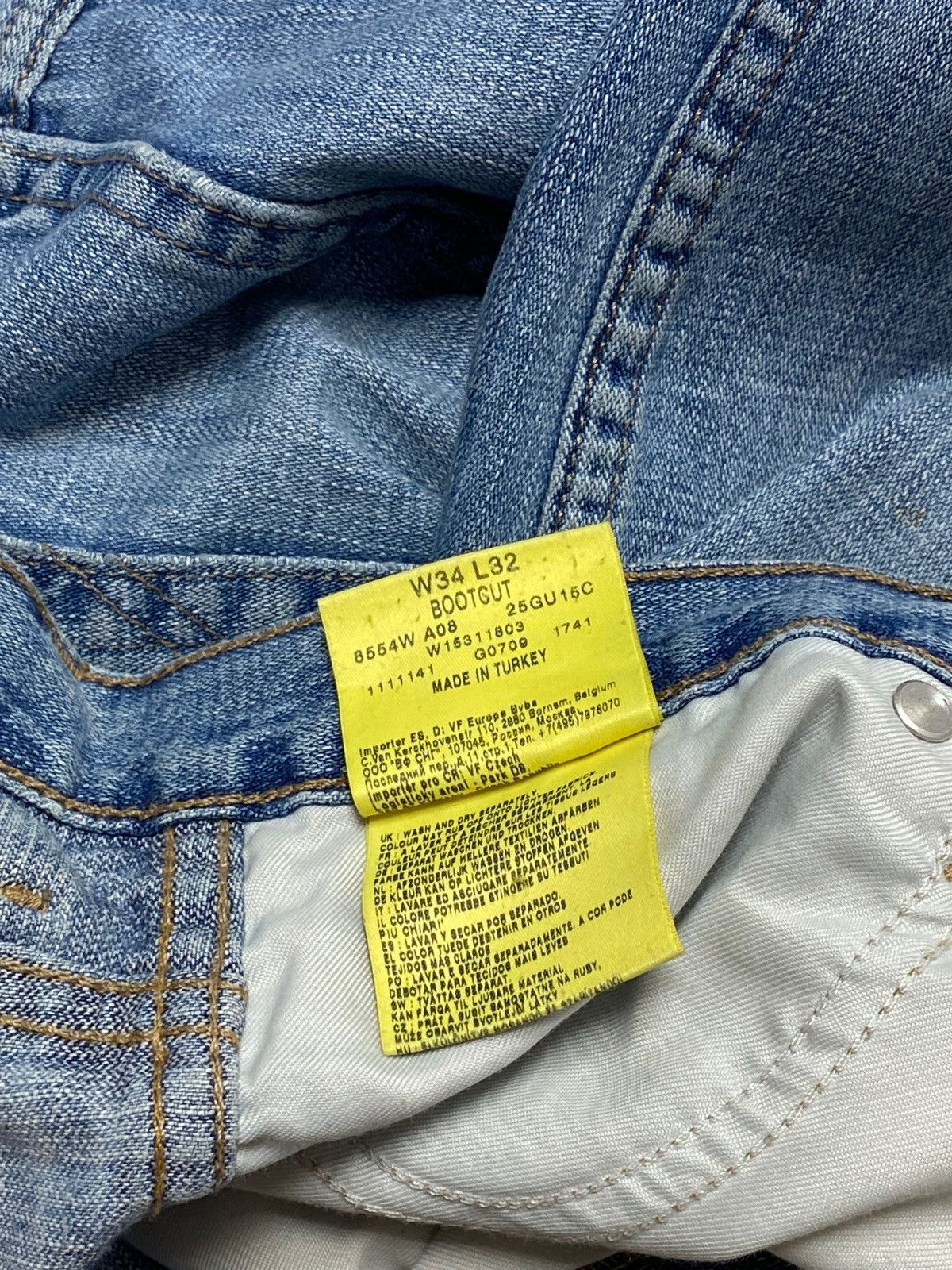 Jean Vintage WRANGLER Bootcut Light Blue Denim Jeans W35 L31 Size US 35 - 7 Thumbnail