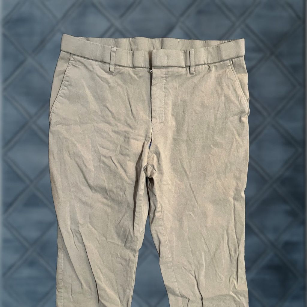 Tommy Hilfiger Tommy Hilfiger Chino Pants Men's Beige Khaki Solid Straight Leg Size 34x27 Size US 34 / EU 50 - 1 Thumbnail