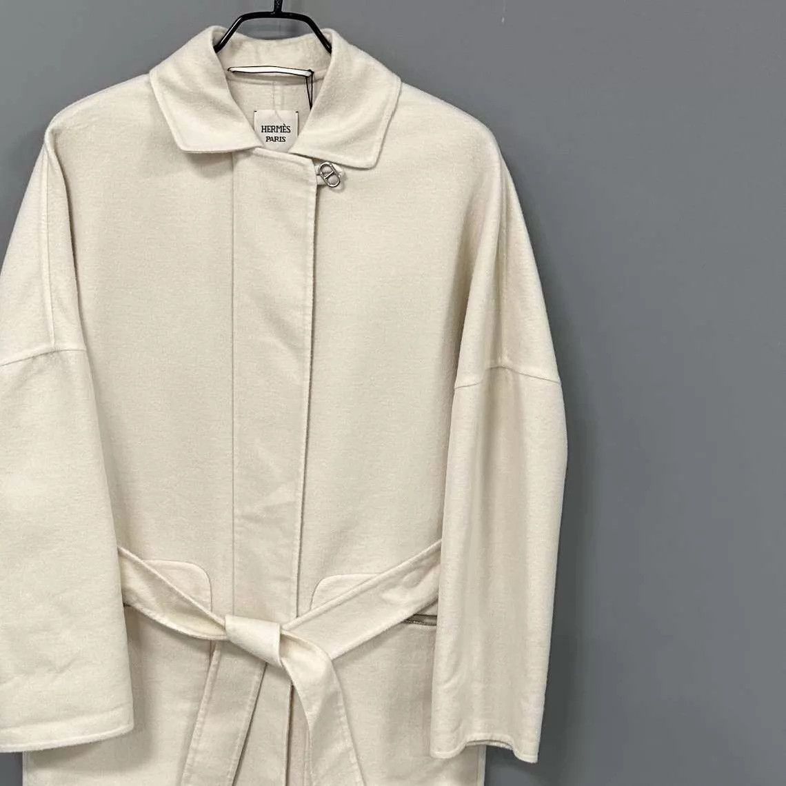 Hermes HERMES Cream Cashmere Coat Women's Size 36 Size XS / US 0-2 / IT 36-38 - 2 Thumbnail