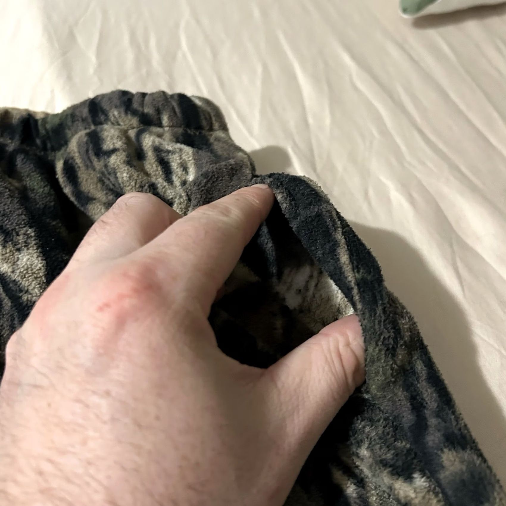 Vintage VINTAGE Mossy Oak Camo Baggy Fleece Sweatpants Women M Brown Size Medium Pants Size 32" / US 10 / IT 46 - 4 Thumbnail