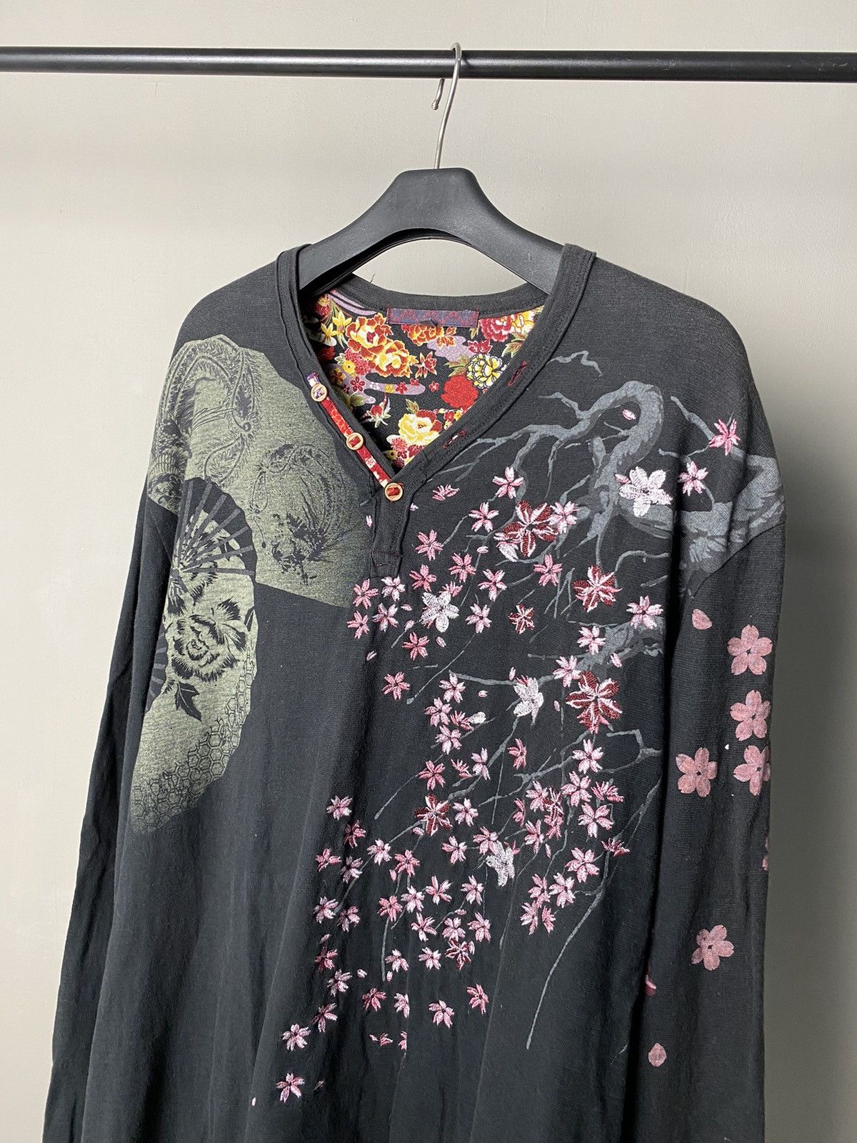 Japanese Brand × Vintage Karakuri Sukajan Sakura Longsleeve Size US L / EU 52-54 / 3 - 3 Thumbnail