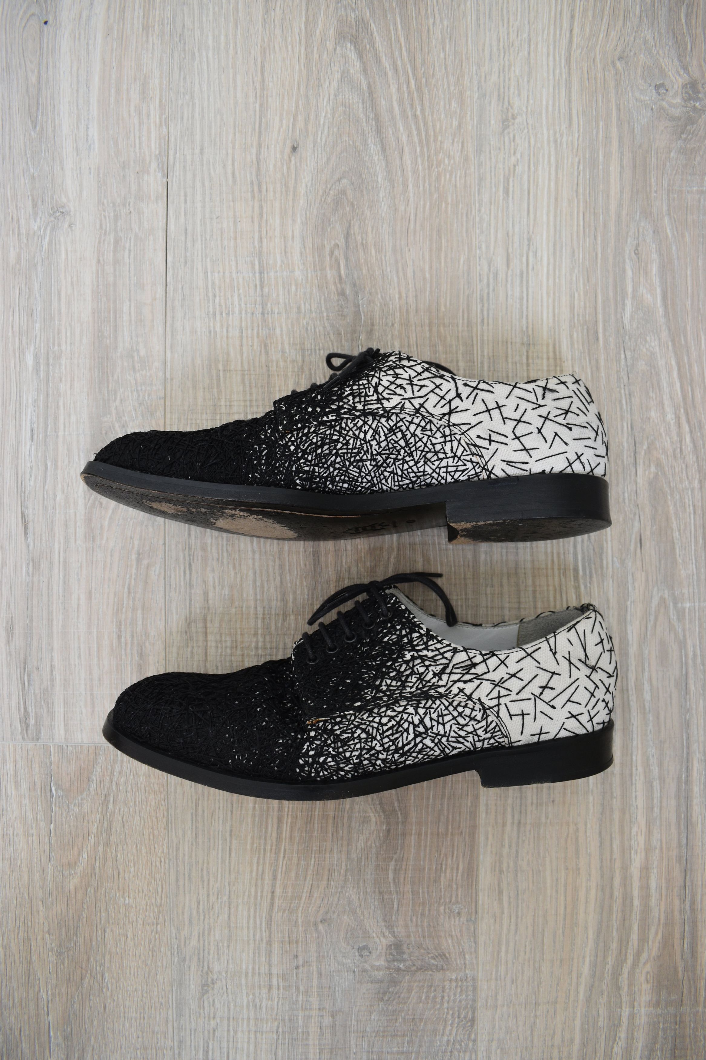Raf Simons Raf Simons SS09 Stitched Embroidered Black and White Derbies Size US 8 / EU 41 - 2 Thumbnail