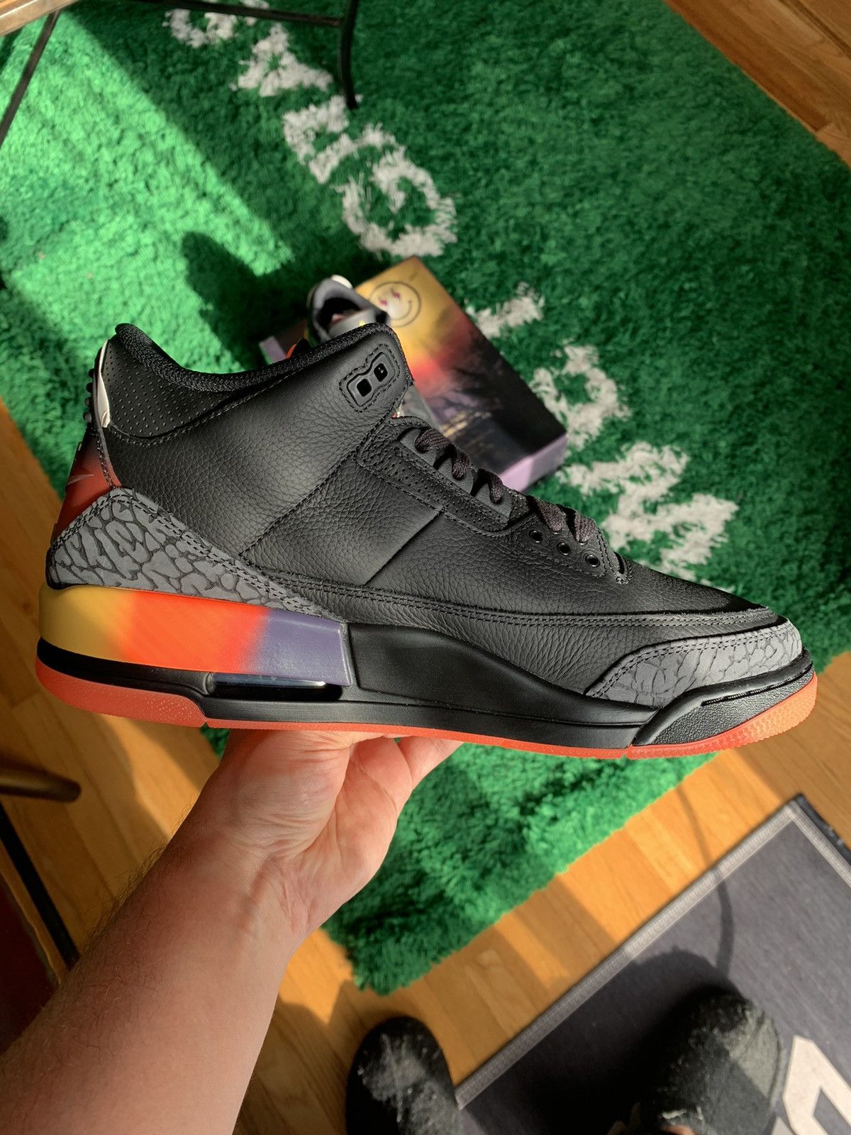J Balvin × Jordan Brand Jordan 3 J Balvin Rio Size US 10.5 / EU 43-44 - 14 Thumbnail