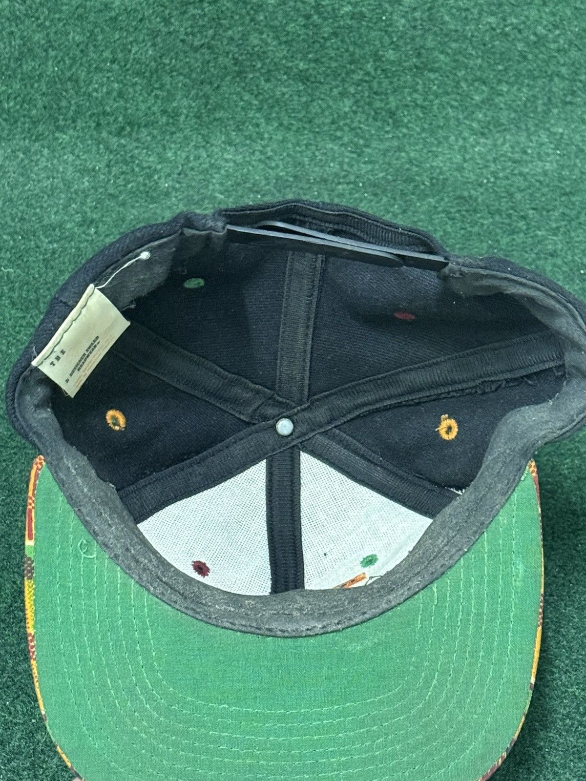 Other Vintage Malcolm X Kente Cloth Pattern Brim Snapback Hat Size ONE SIZE - 9 Thumbnail