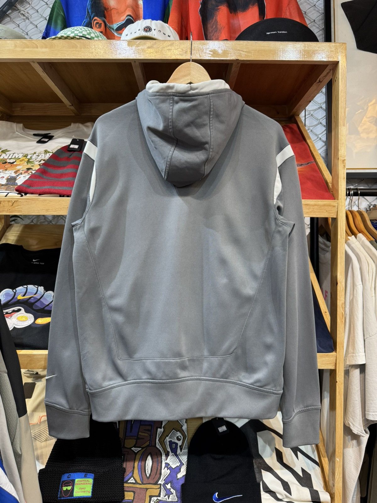 Nike Vintage Nike Shox Spellouts 00’s Pullover Size US M / EU 48-50 / 2 - 2 Thumbnail