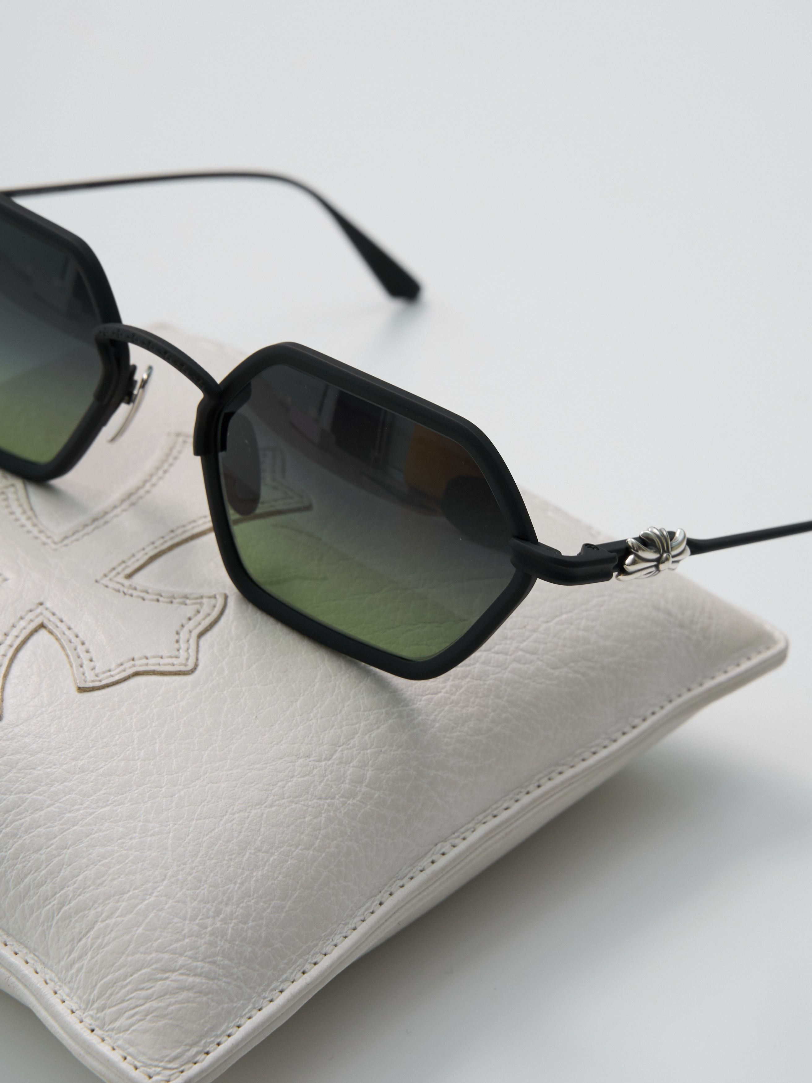 Chrome Hearts CHROME HEARTS DATASS Matte Black Size ONE SIZE - 4 Thumbnail