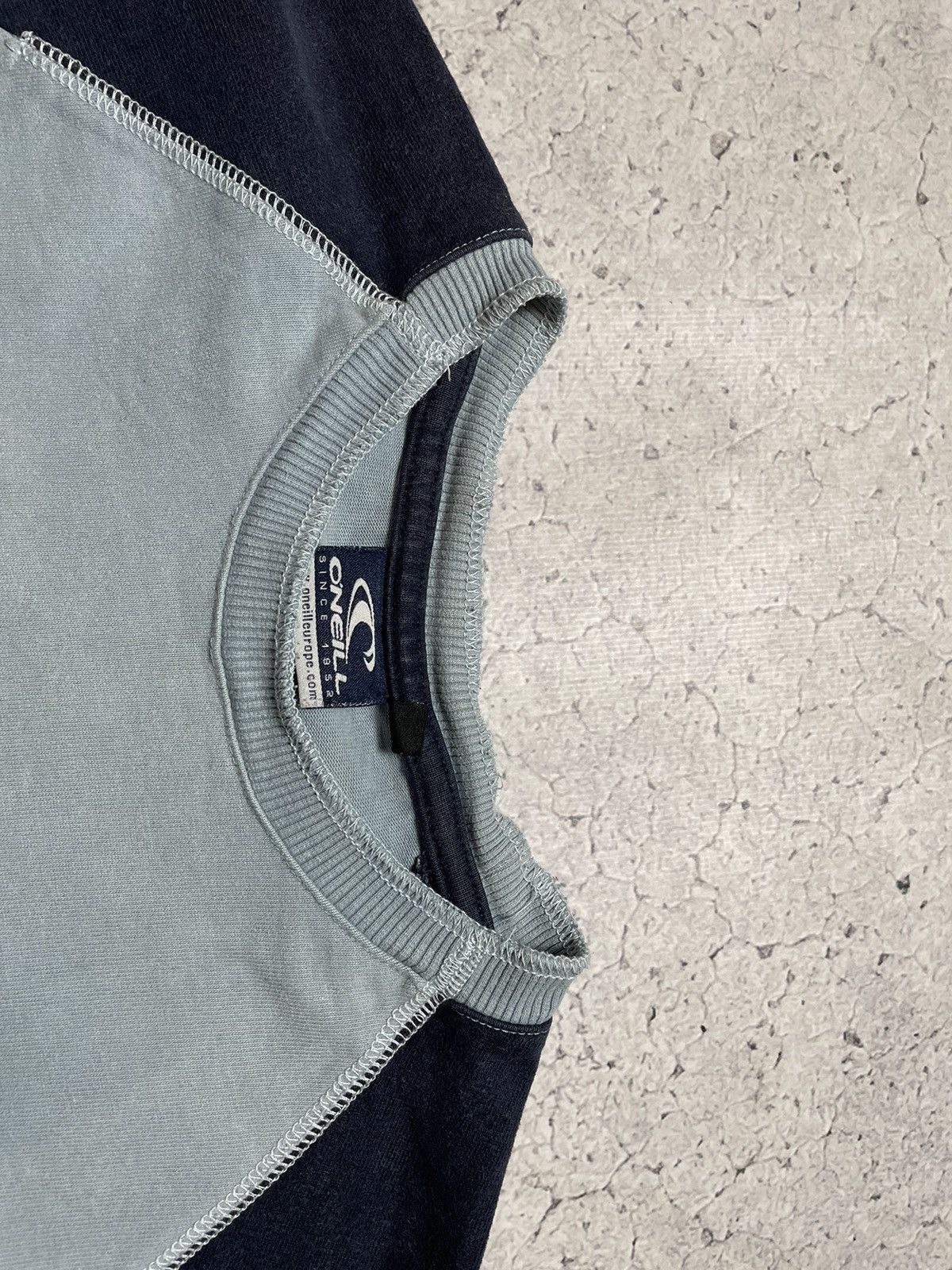 O'Neill × Vintage Vintage Sweatshirt Oneill Surf Y2K Center Logo Size US M / EU 48-50 / 2 - 8 Thumbnail