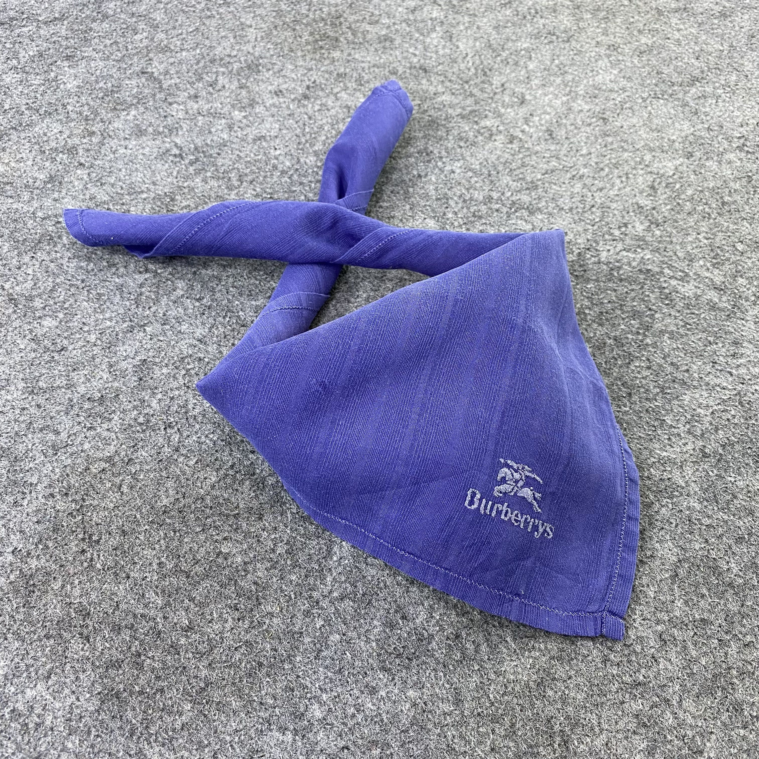 Burberry × Vintage Burberry Handkerchief / Bandana / Neckerchief-B774 Size ONE SIZE - 1 Thumbnail