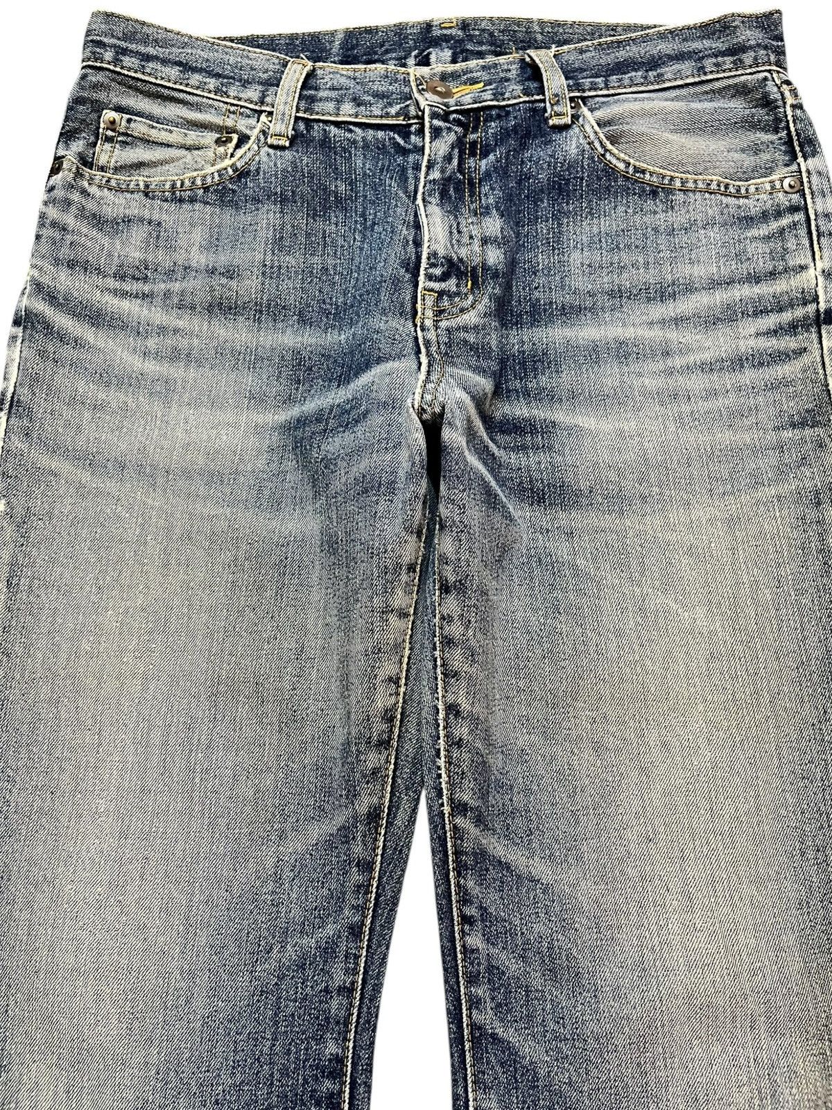 Uniqlo Vintage Uniqlo Flare Bell Bottom Blue Wash Denim Size US 32 / EU 48 - 2 Thumbnail
