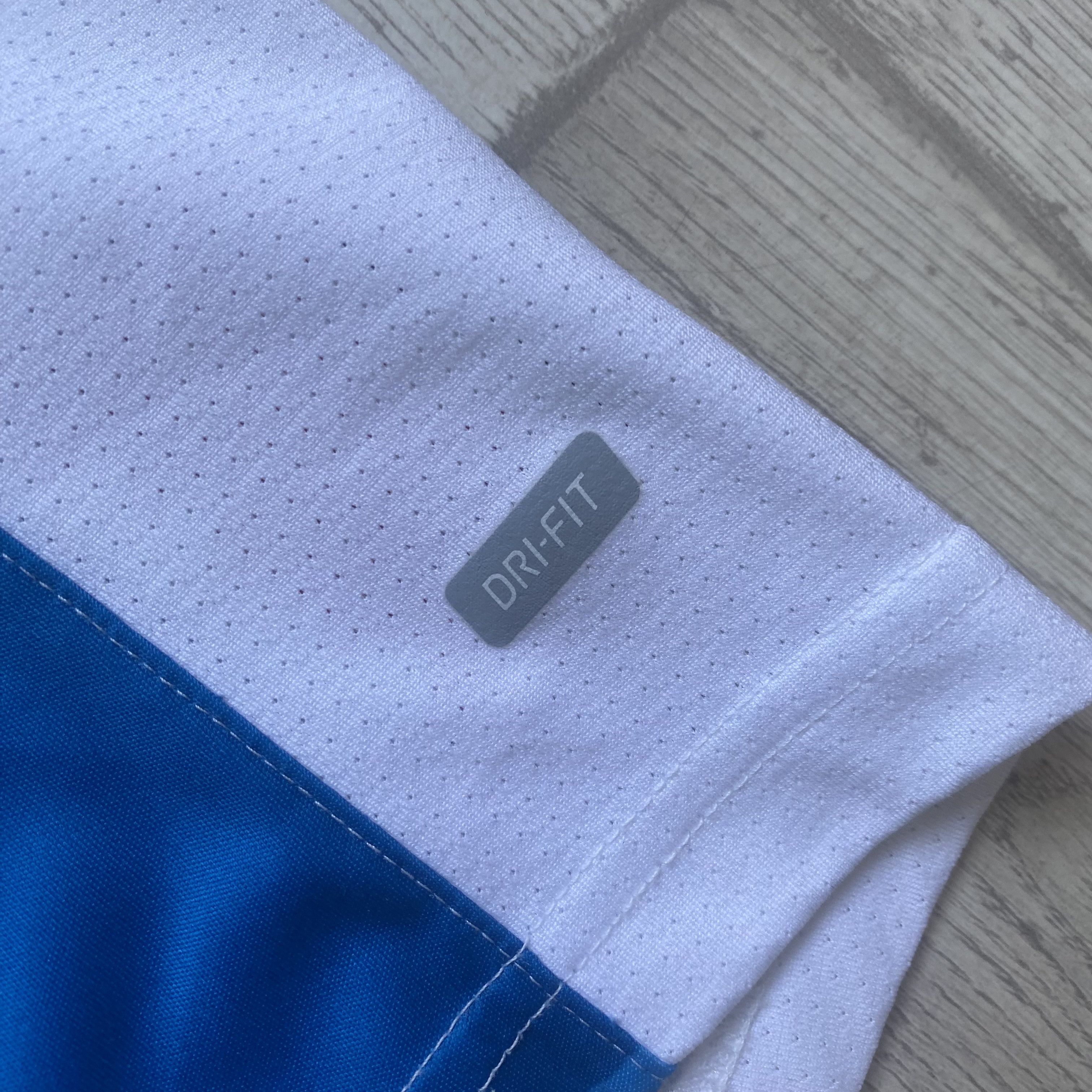 Nike 🦏Vintage 00s Nike T90 Tee center logo jersey Swoosh ACG Size US XL / EU 56 / 4 - 4 Thumbnail