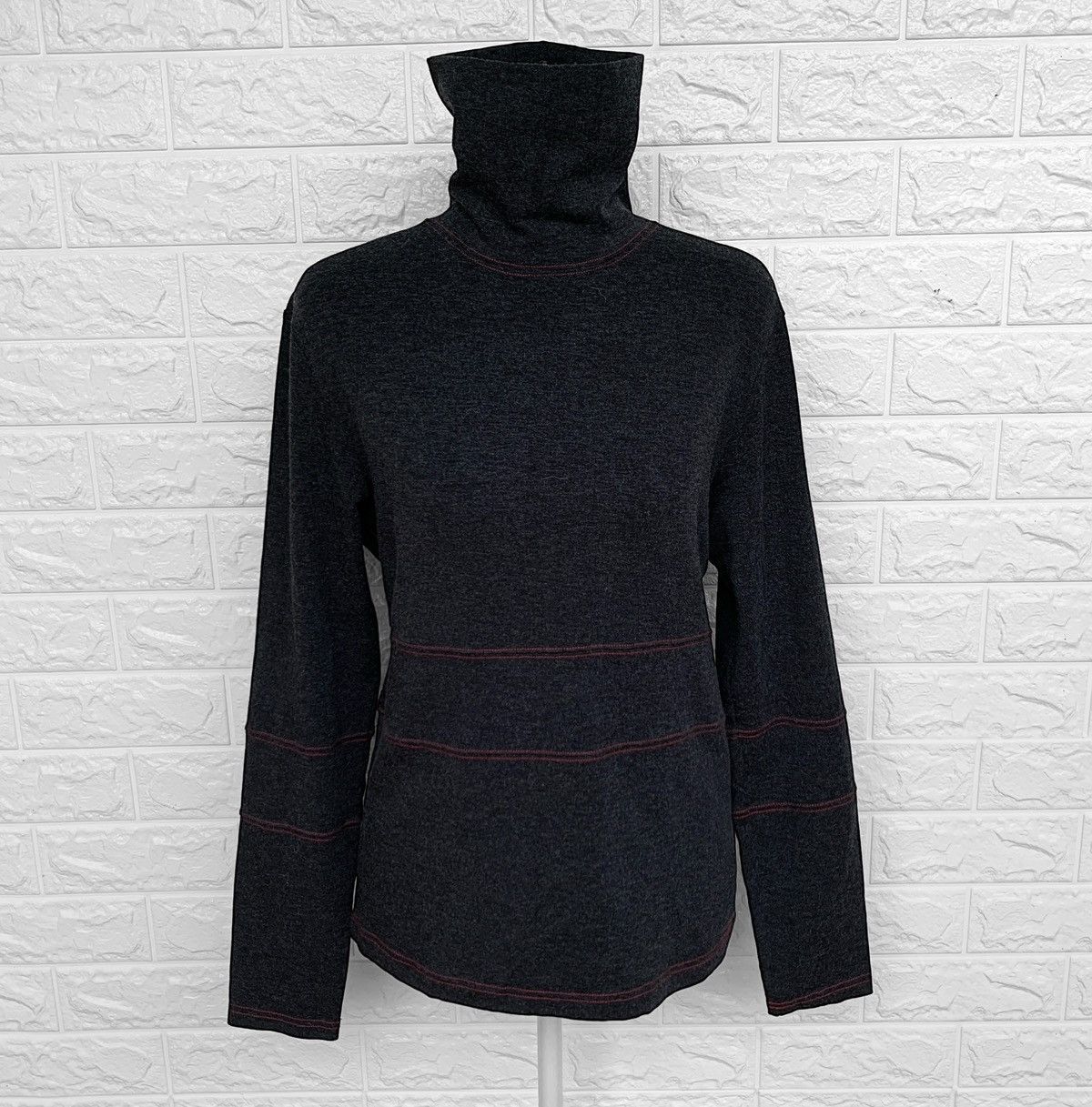 Issey Miyake Issey Miyake Heart Haat Turtleneck Stretch LongSleeve Size US S / EU 44-46 / 1 - 3 Thumbnail
