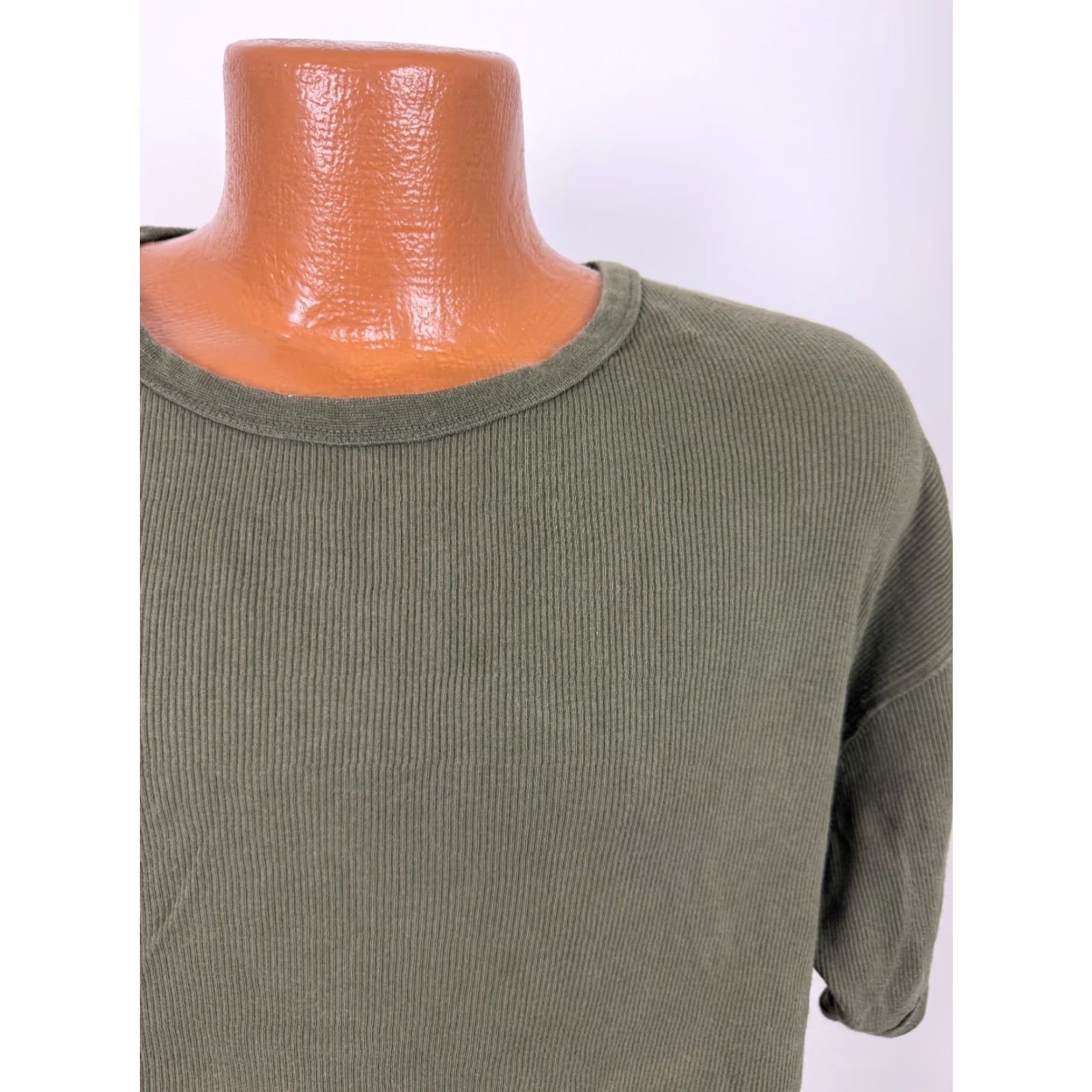 Olive VINTAGE Sonoma Ribbed Shirt Men XL Green 90s T-Shirt Short Sleeve Crew Neck Cotton Knit Vintage 90s Grunge Hipster Outdoor Club Mens Size US XL / EU 56 / 4 - 5 Thumbnail