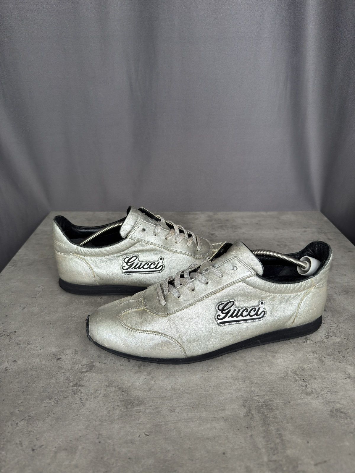 Gucci Vintage Gucci Leather Silver Low Top Sneakers Size US 10 / EU 43 - 1 Thumbnail