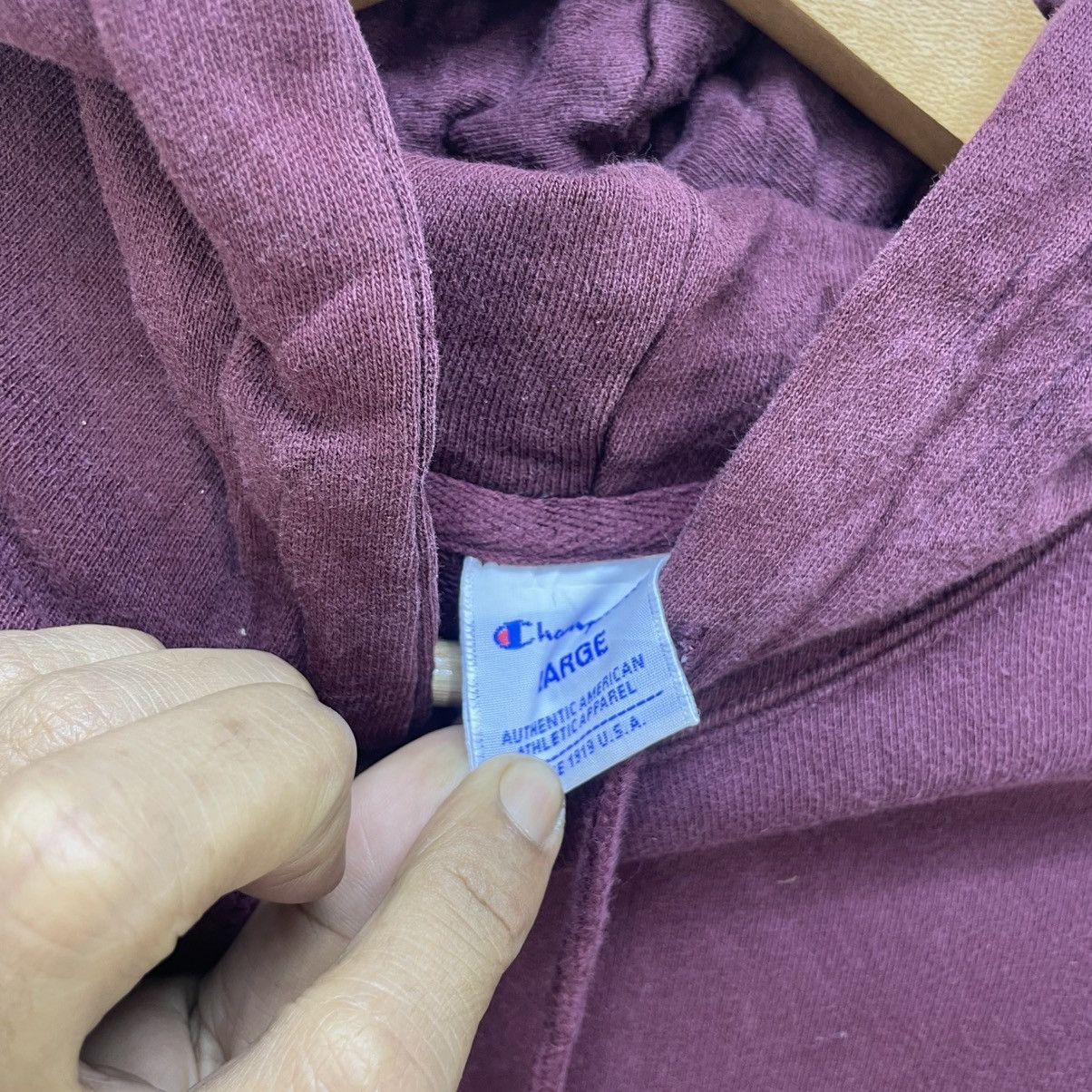 Champion 💥Champion Hooded Maroon Size US M / EU 48-50 / 2 - 5 Thumbnail