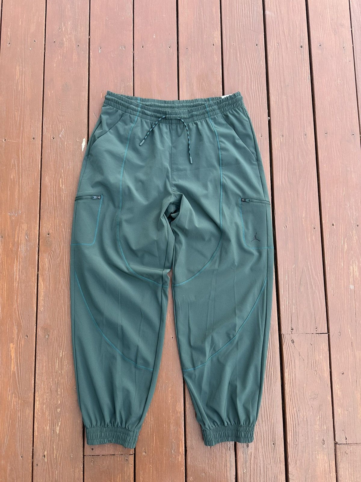 Other New Men’s Cargo Sweatpants Nike Dri Fit Size US 36 / EU 52 - 2 Thumbnail