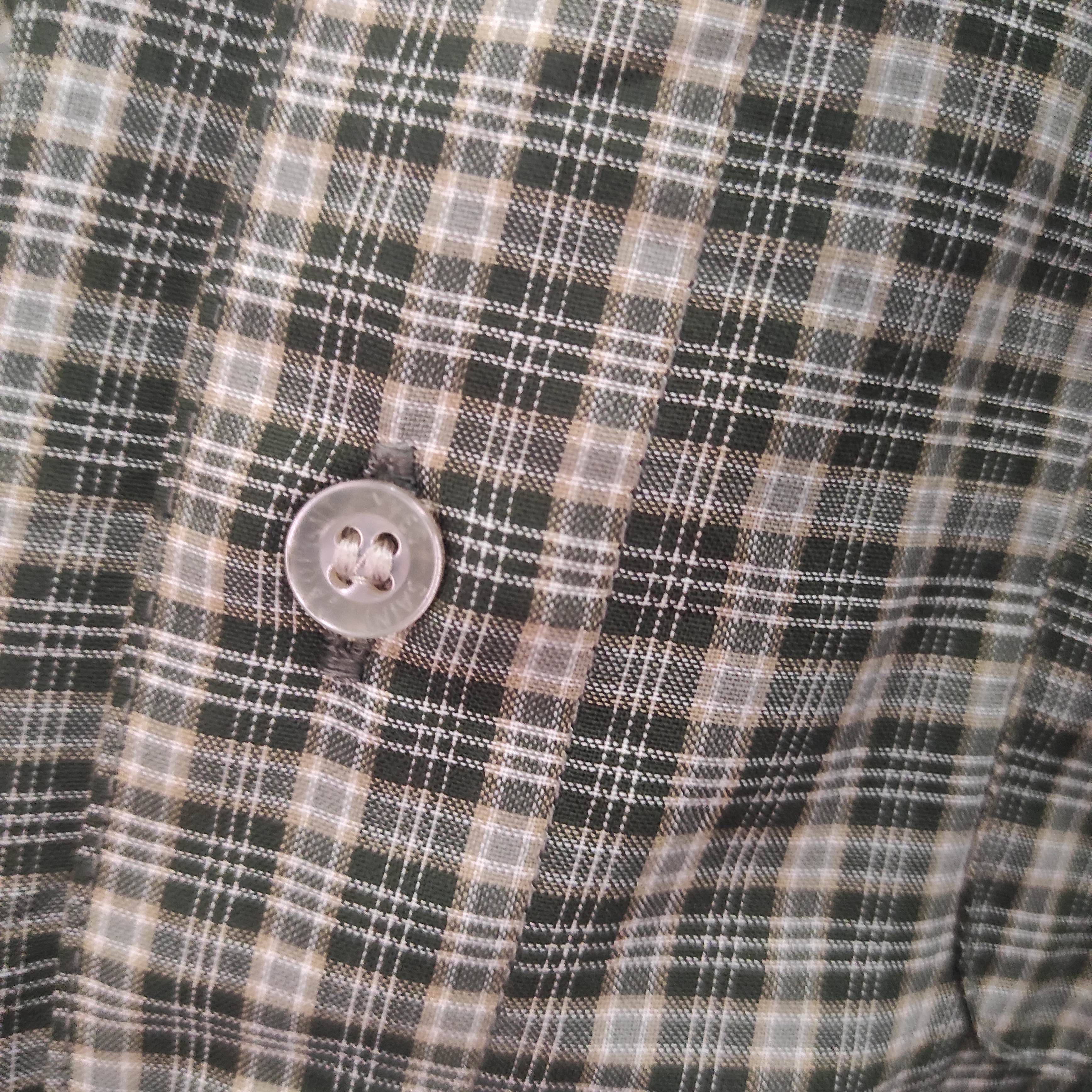 Yves Saint Laurent YSL Yves Saint Laurent Check Plaid Single Pocket Shirt Size US L / EU 52-54 / 3 - 6 Thumbnail