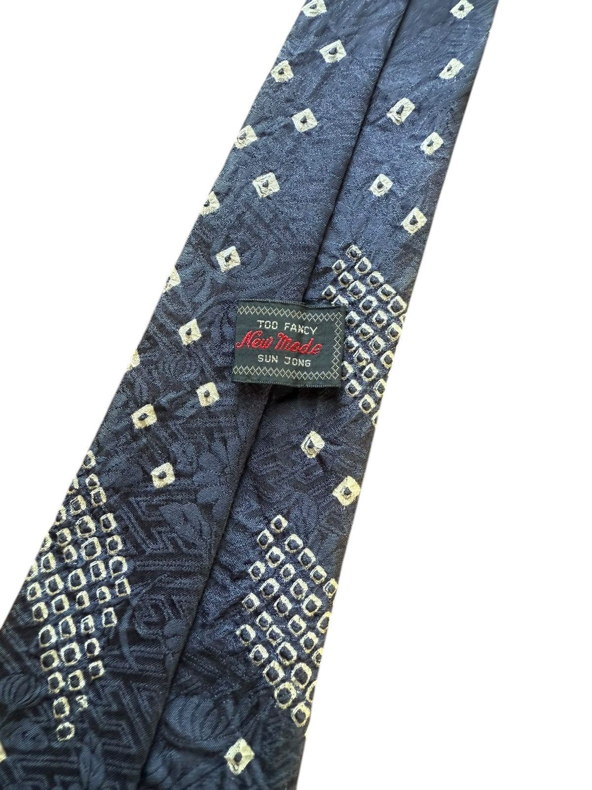 Other Shadow Geometry – Korean Vintage Silk Tie (New Mode) Size ONE SIZE - 5 Thumbnail