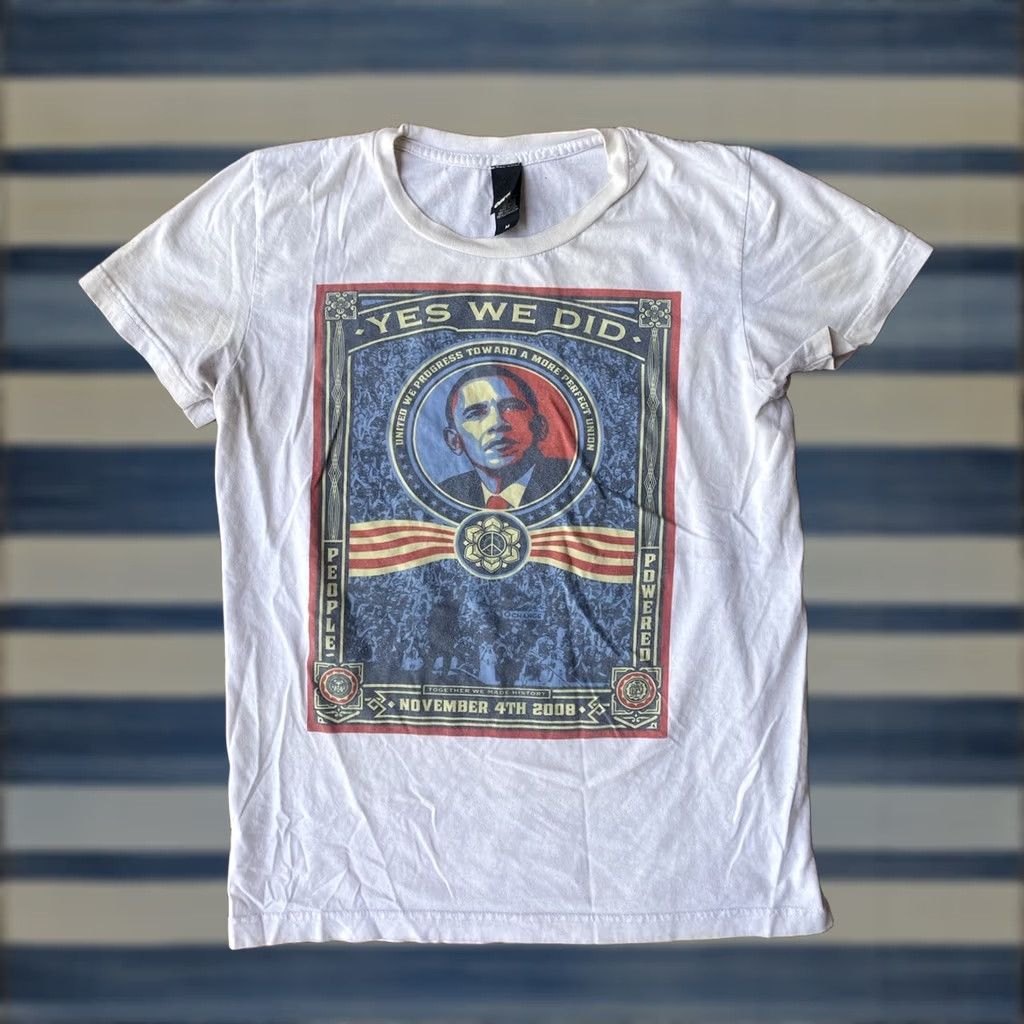 Obey VINTAGE OBEY T-Shirt Obama 2008 President Y2K Womens M White Crew Neck Short Sleeve Size M / US 6-8 / IT 42-44 - 1 Thumbnail