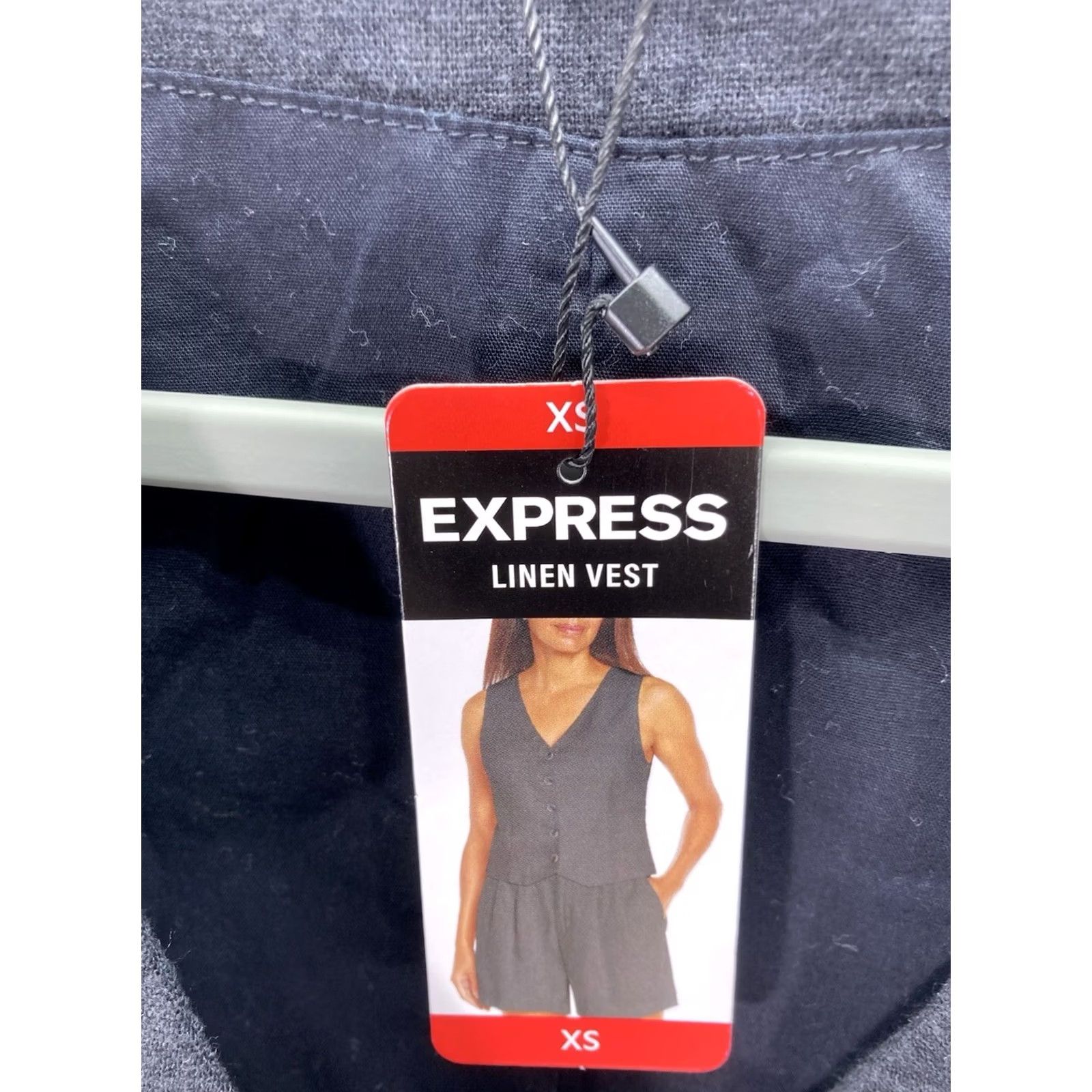 Express VINTAGE? Express Linen Vest Womens Size XS Black Button Front V-Neck Classic Look NWT Size XS / US 0-2 / IT 36-38 - 4 Thumbnail
