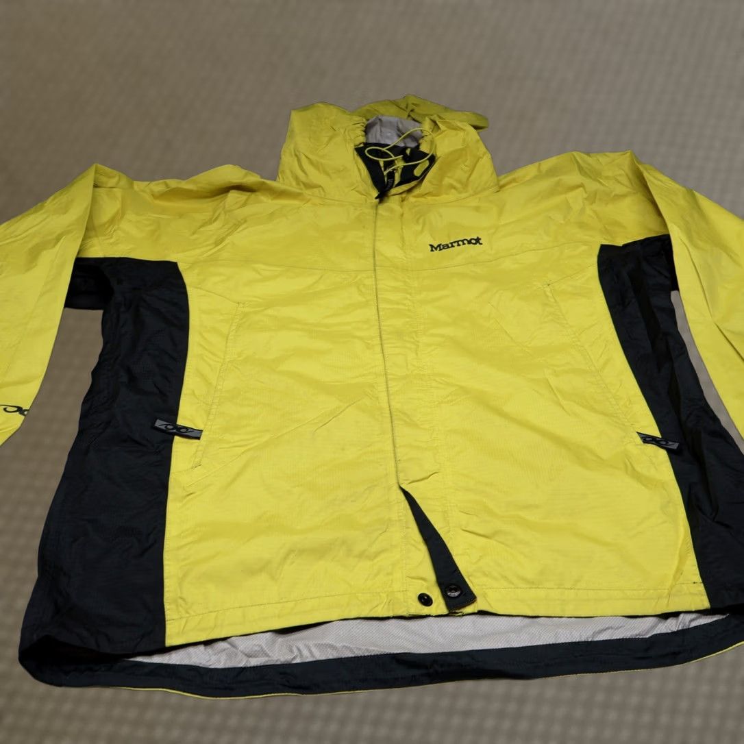 Marmot Marmot Jacket Mens Large Yellow Windbreaker Zip Full Zip Pockets Breathable Lightweight Outdoor Hiking Trail Casual Travel Wind-Resistant Nylon YO Size US L / EU 52-54 / 3 - 1 Thumbnail