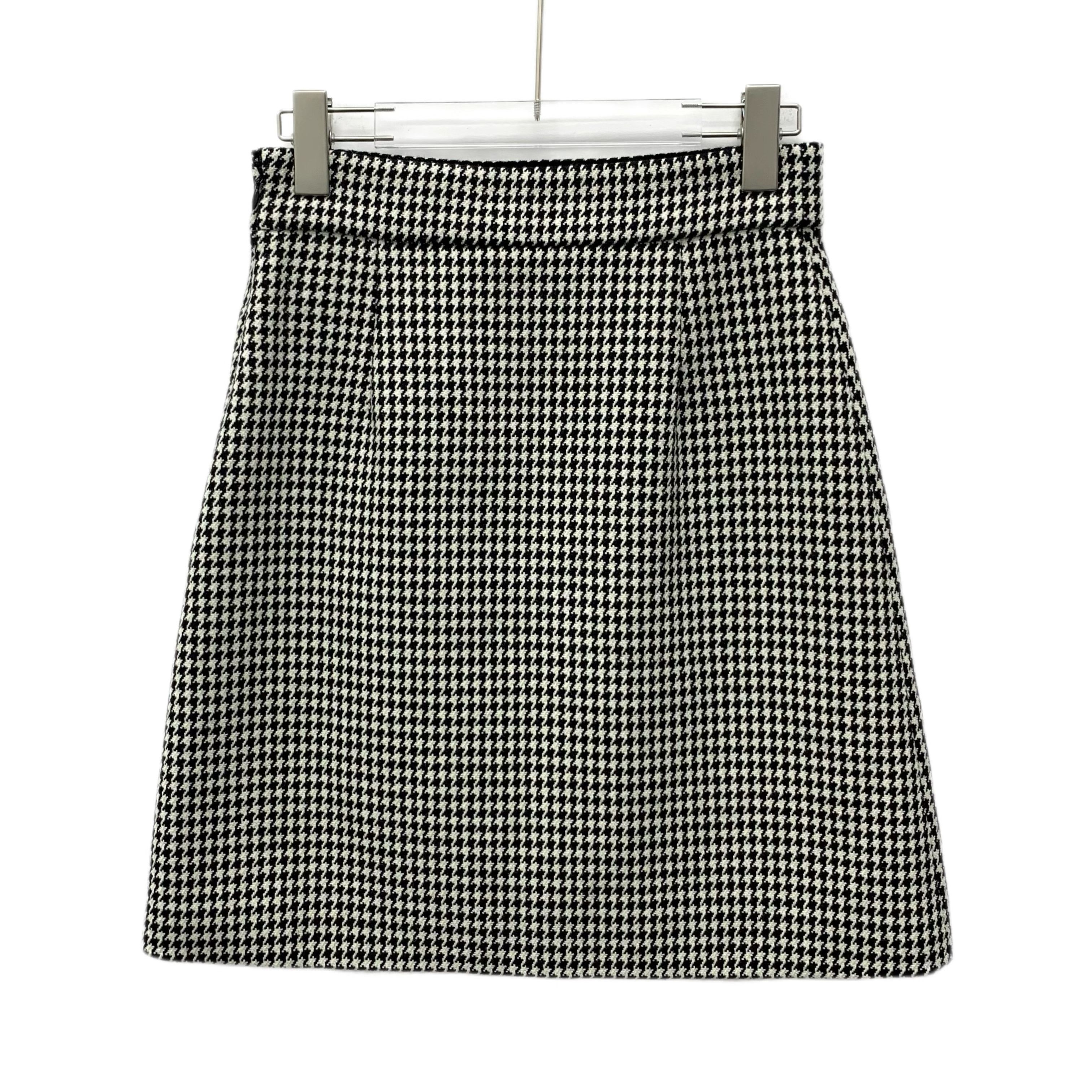 Dior Christian Dior Knit Skirt Colorblock Wool (Size S) Size 26" / US 2 / IT 38 - 8 Thumbnail