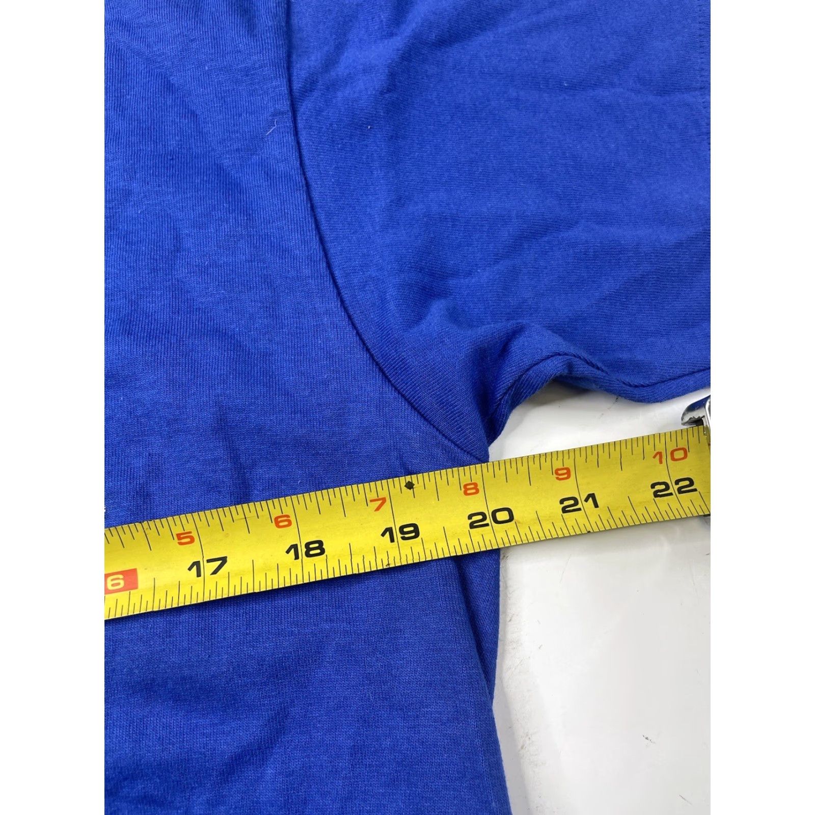 Nike VINTAGE Nike T-Shirt Blue Mens Short Sleeve Round Neck 90s Collegiate Medium USA Made Nike Logo Stitch Size US M / EU 48-50 / 2 - 8 Thumbnail