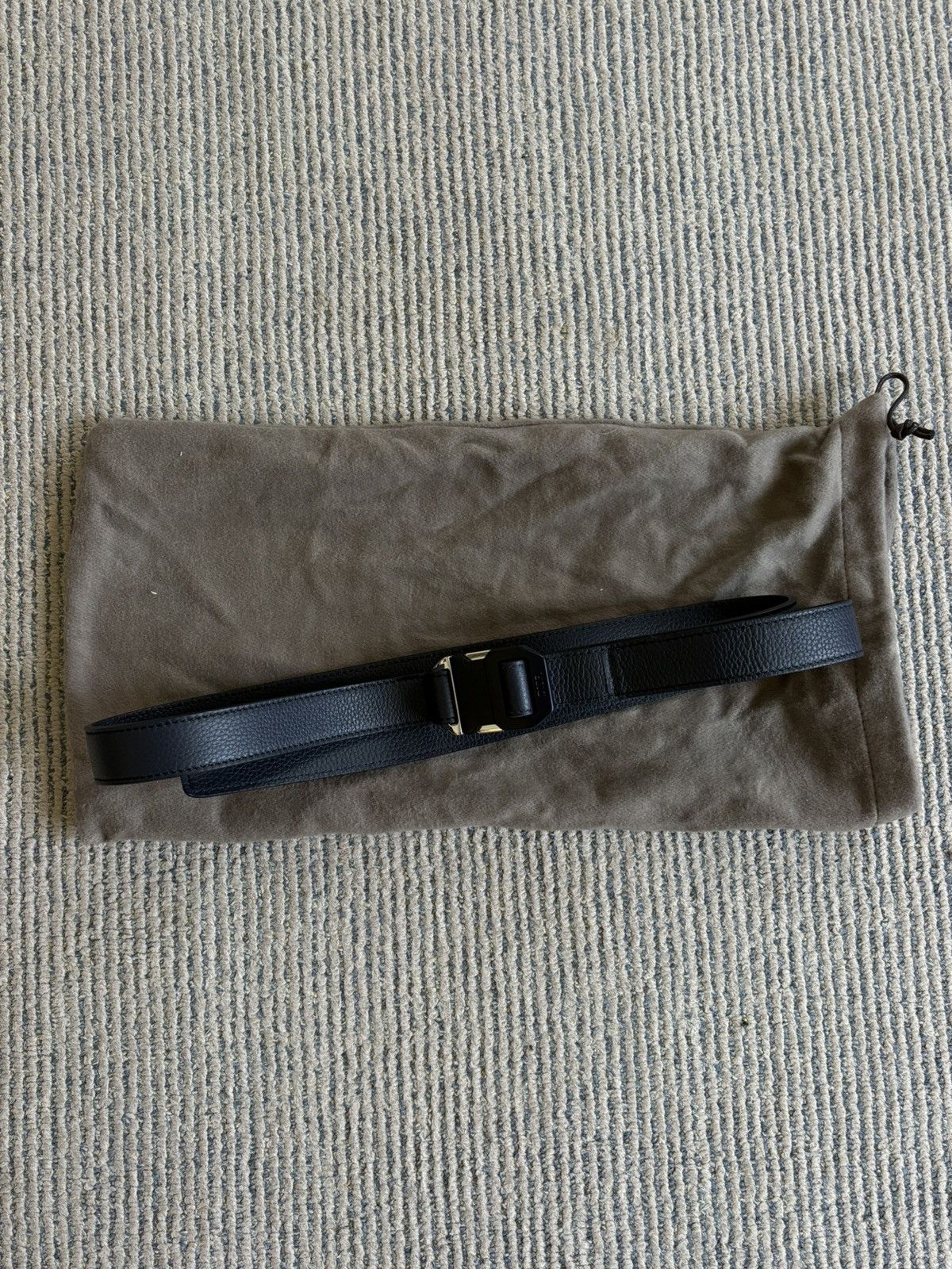 Dior Navy Grained Leather Buckle Belt Size 32 - 1 Thumbnail