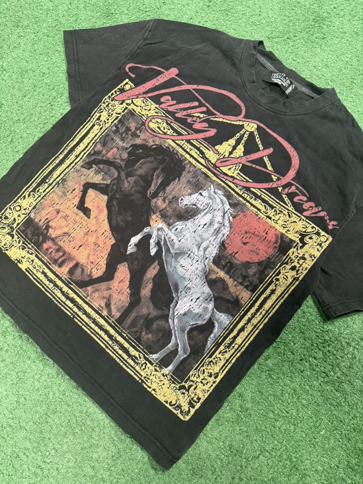 Vale Vale graphic tee sz medium Size US M / EU 48-50 / 2 - 2 Thumbnail