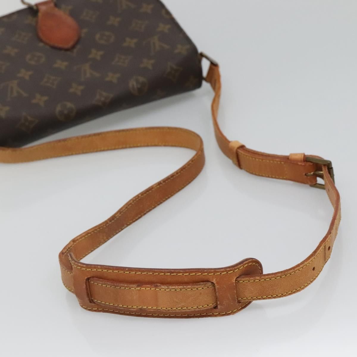 Louis Vuitton LOUIS VUITTON Monogram Saint Cloud GM Shoulder Bag M51242 Size ONE SIZE - 6 Thumbnail