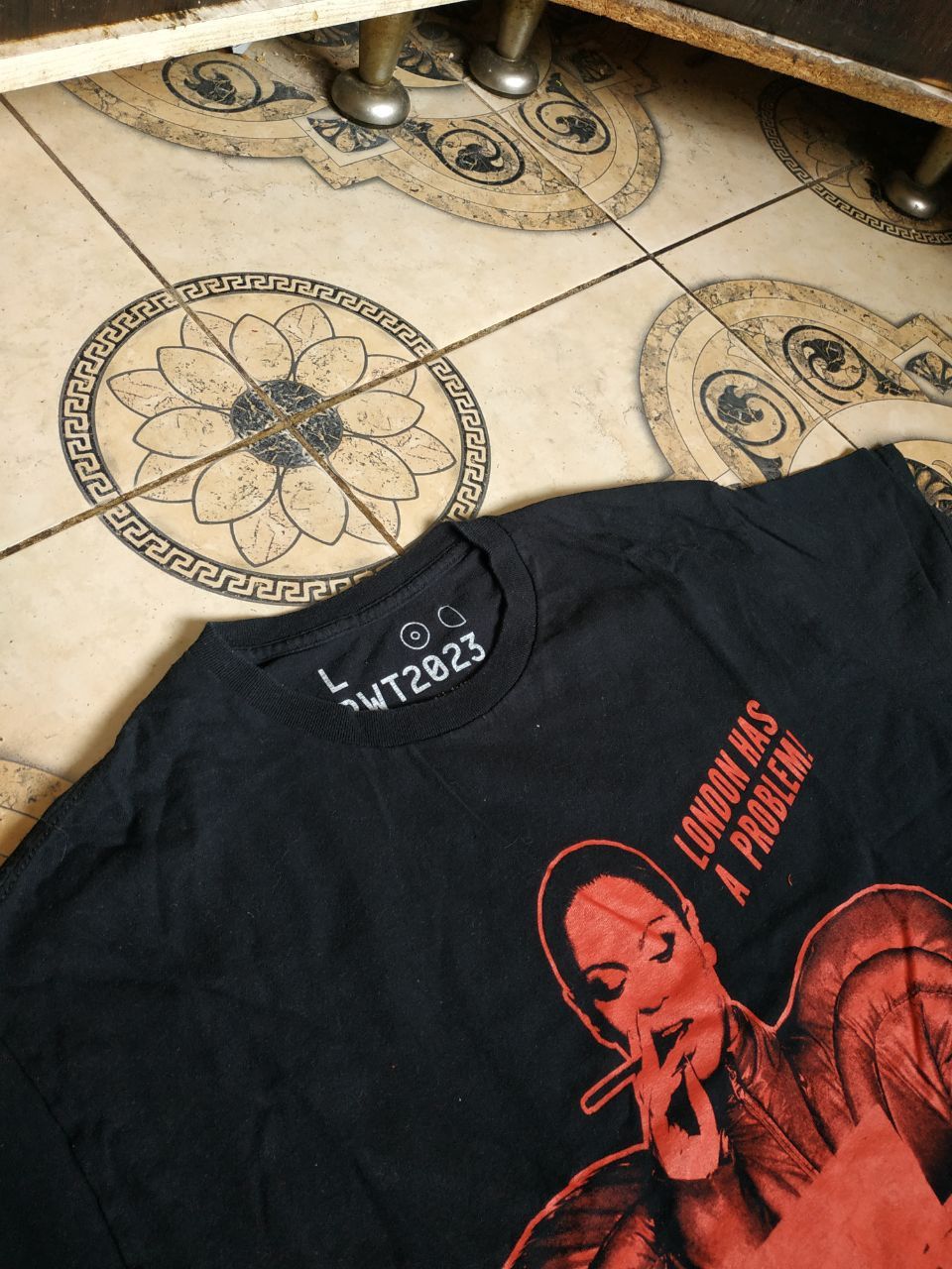 Beyonce Beyonce Renaissance Tour London Has A Problem Tee L Size US L / EU 52-54 / 3 - 9 Thumbnail