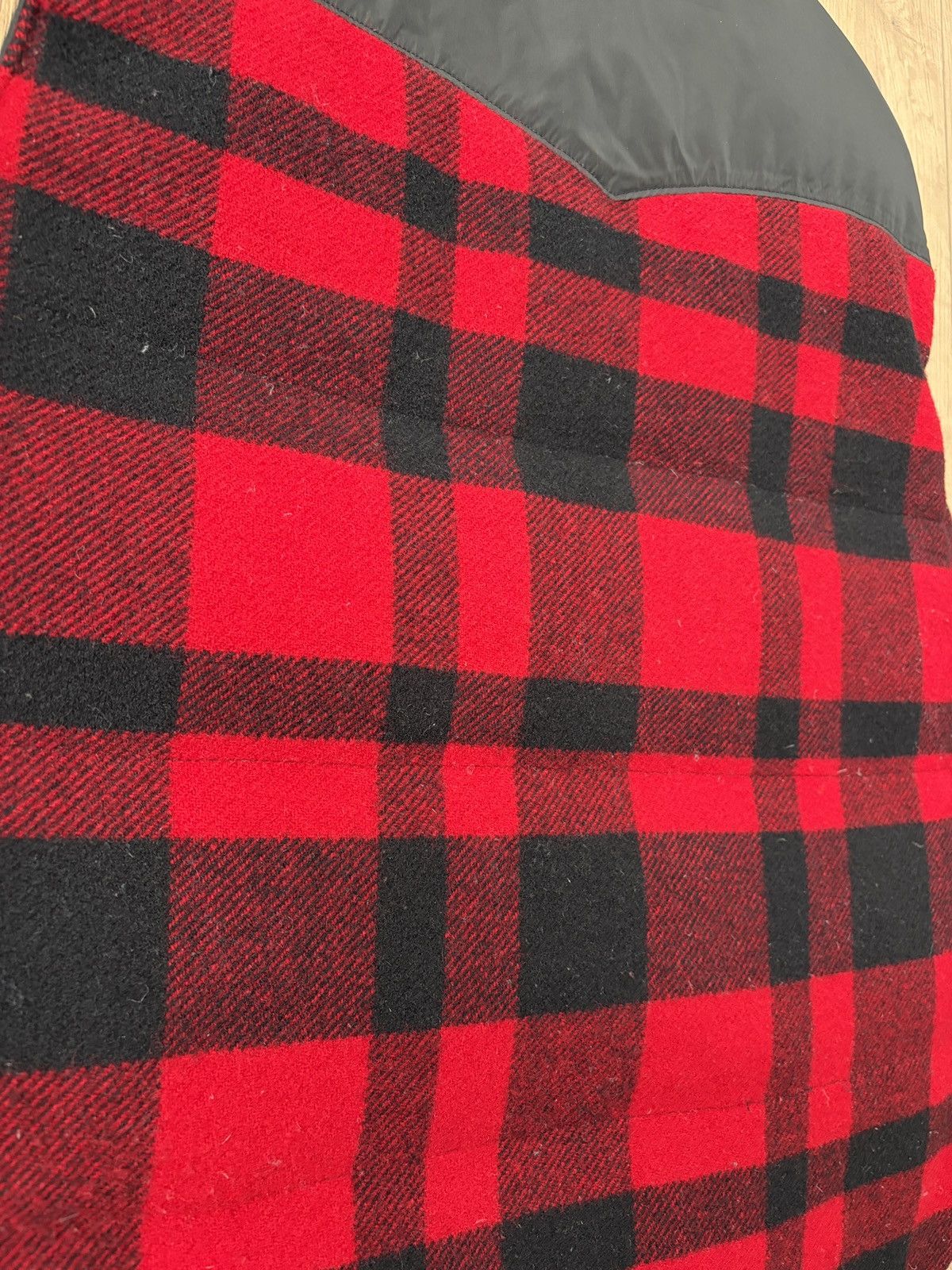 Polo Ralph Lauren Polo Ralph Lauren Buffalo Wool Check Down Reversible Vest Size US L / EU 52-54 / 3 - 14 Thumbnail