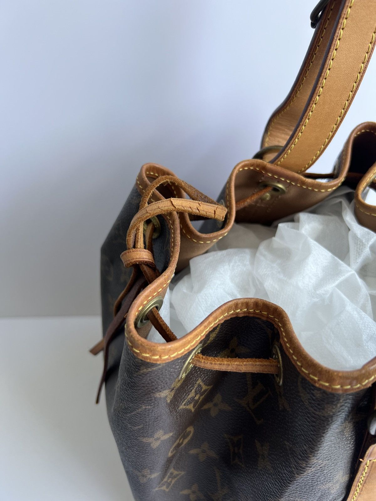 Louis Vuitton Louis Vuitton Noe GM Monogram Bucket Bag Size ONE SIZE - 11 Thumbnail