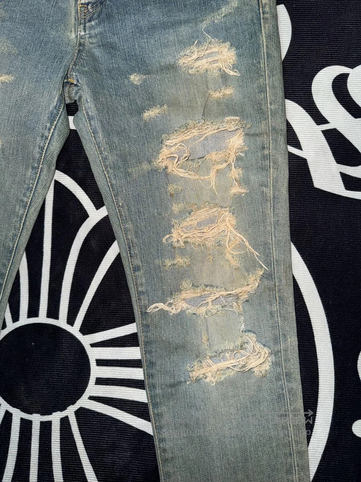 Saint Laurent Paris Saint Laurent Light Blue Distressed Jeans. Size US 28 / EU 44 - 5 Thumbnail