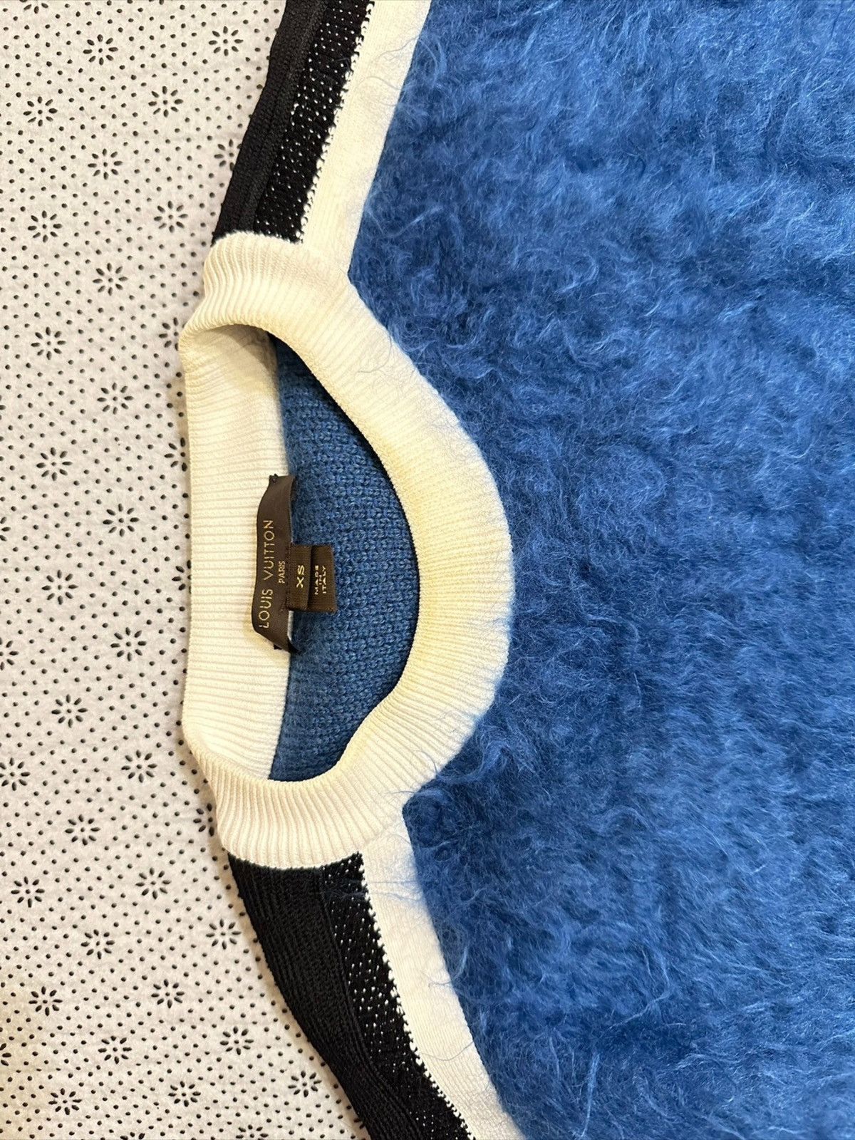Louis Vuitton Louis Vuitton blue mohair sweater XS Size US XS / EU 42 / 0 - 5 Thumbnail