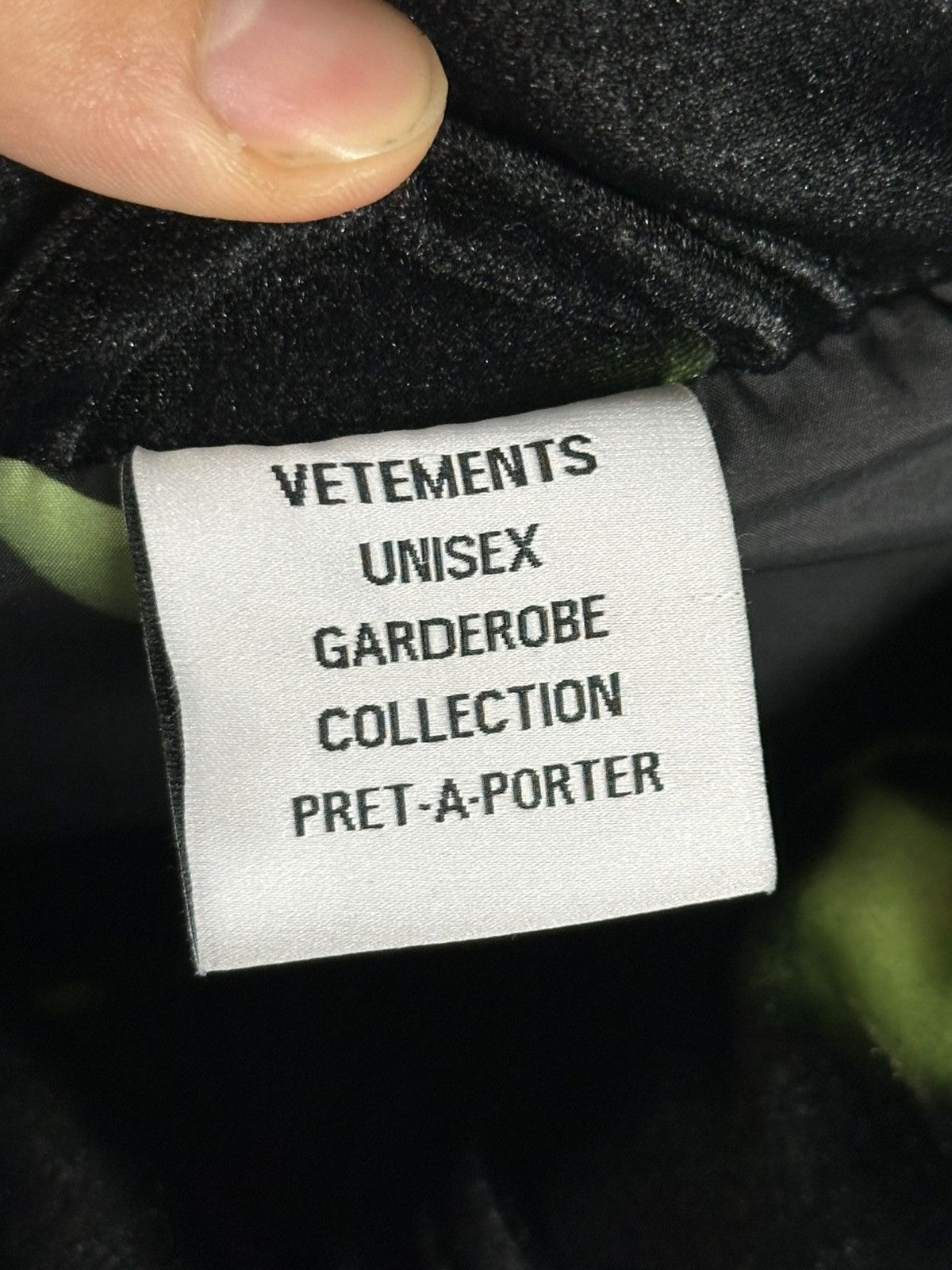 Vetements Vetements Alien Puffer Jacket Size US L / EU 52-54 / 3 - 5 Thumbnail