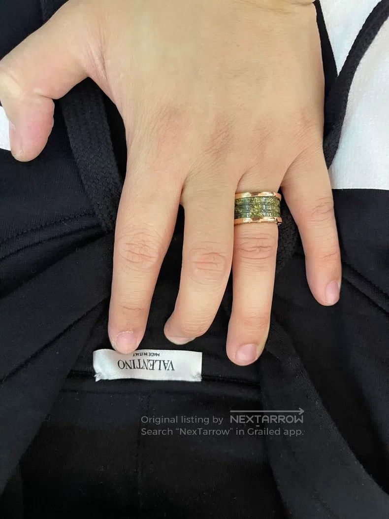 Valentino Valentino Big logo sweatshirt Size US S / EU 44-46 / 1 - 2 Thumbnail