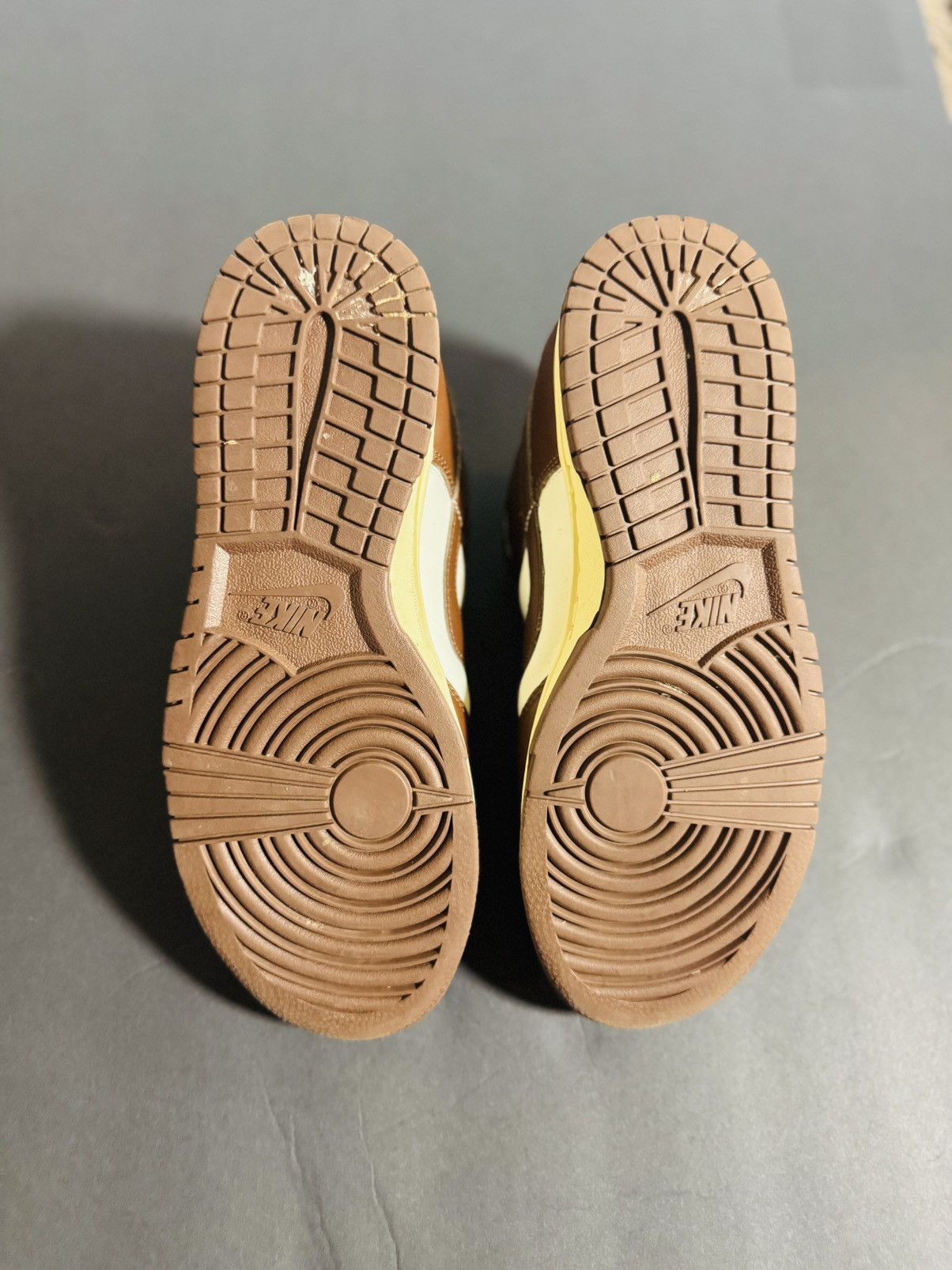 Nike Nike Dunk Low Chocolate Brown Shoes Size US 9.5 / EU 42-43 - 4 Thumbnail
