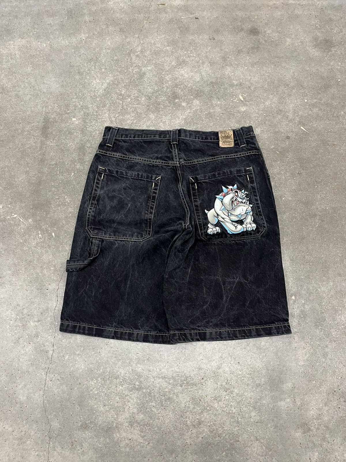 image of Y2K Jnco Bulldog Baggy Skater Shorts in Black, Men's (Size 35)