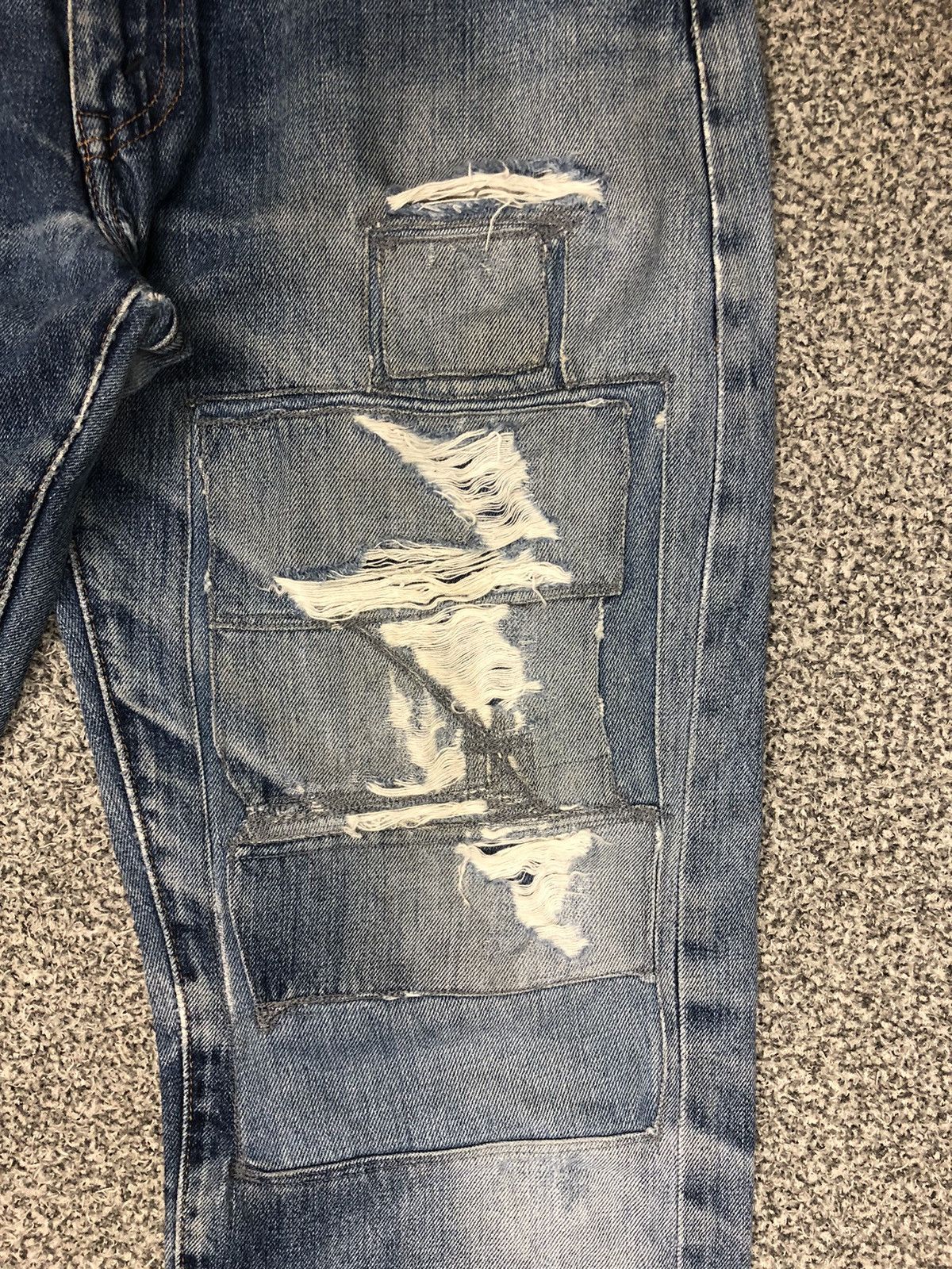 Japanese Brand × Levi's × Vintage Vintage 90s Distressed Levis 551 ZXX Salvage Jeans Size US 32 / EU 48 - 5 Thumbnail