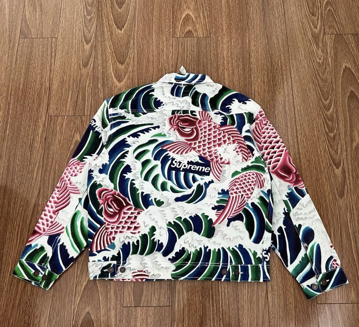 Supreme Supreme 20SS Waves Work Jacket SS20 Koi & wave print Size US M / EU 48-50 / 2 - 2 Thumbnail