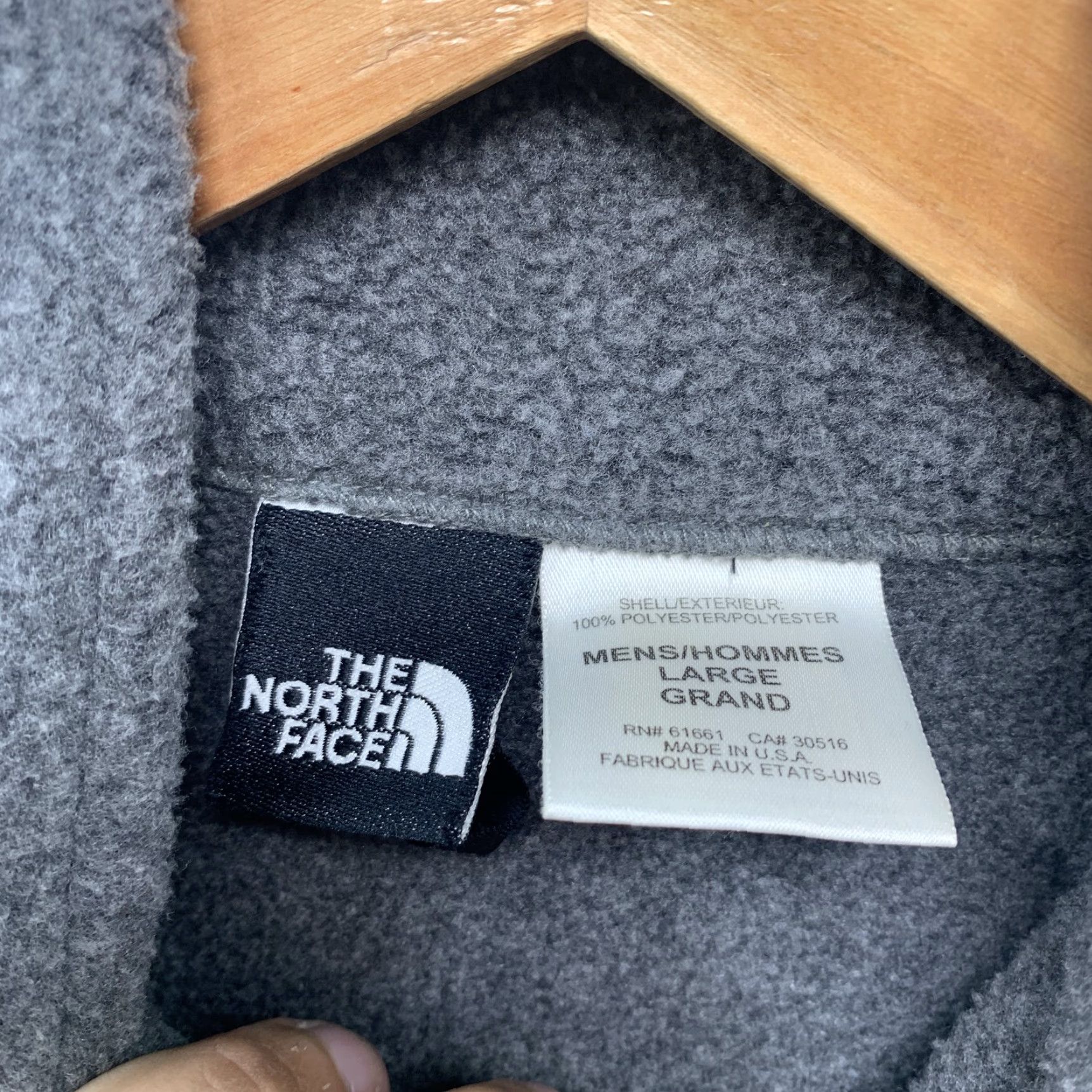 The North Face VINTAGE The North Face Jacket Mens L Gray Fleece Full Zip Outdoor Hiking Size US L / EU 52-54 / 3 - 2 Thumbnail