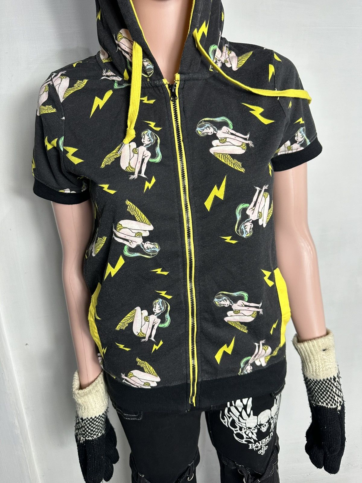 Anime × Japanese Brand Kagame Inuyasa Horn Devil Bunny punk Shortsleeve Hoodie Size S / US 4 / IT 40 - 3 Thumbnail