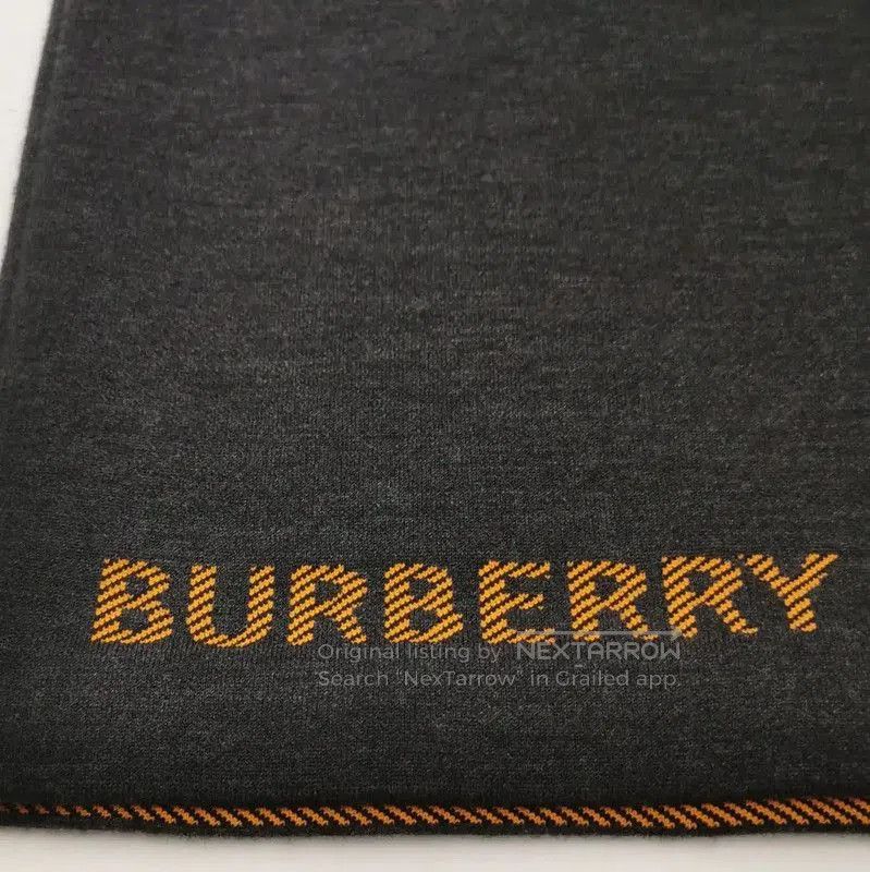 Burberry Burberry Gray Wool Blend Mid-Length Skirt. Size 23" - 2 Thumbnail