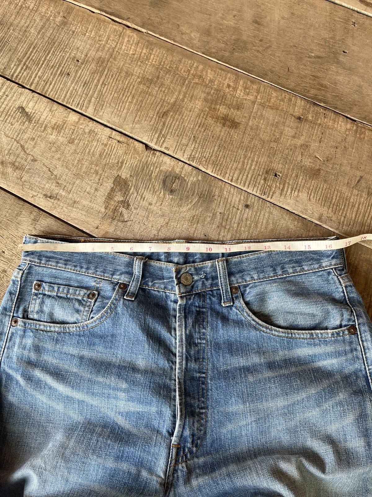 Vintage Thrashed Faded levi’s 501 grunge Size US 33 - 12 Thumbnail