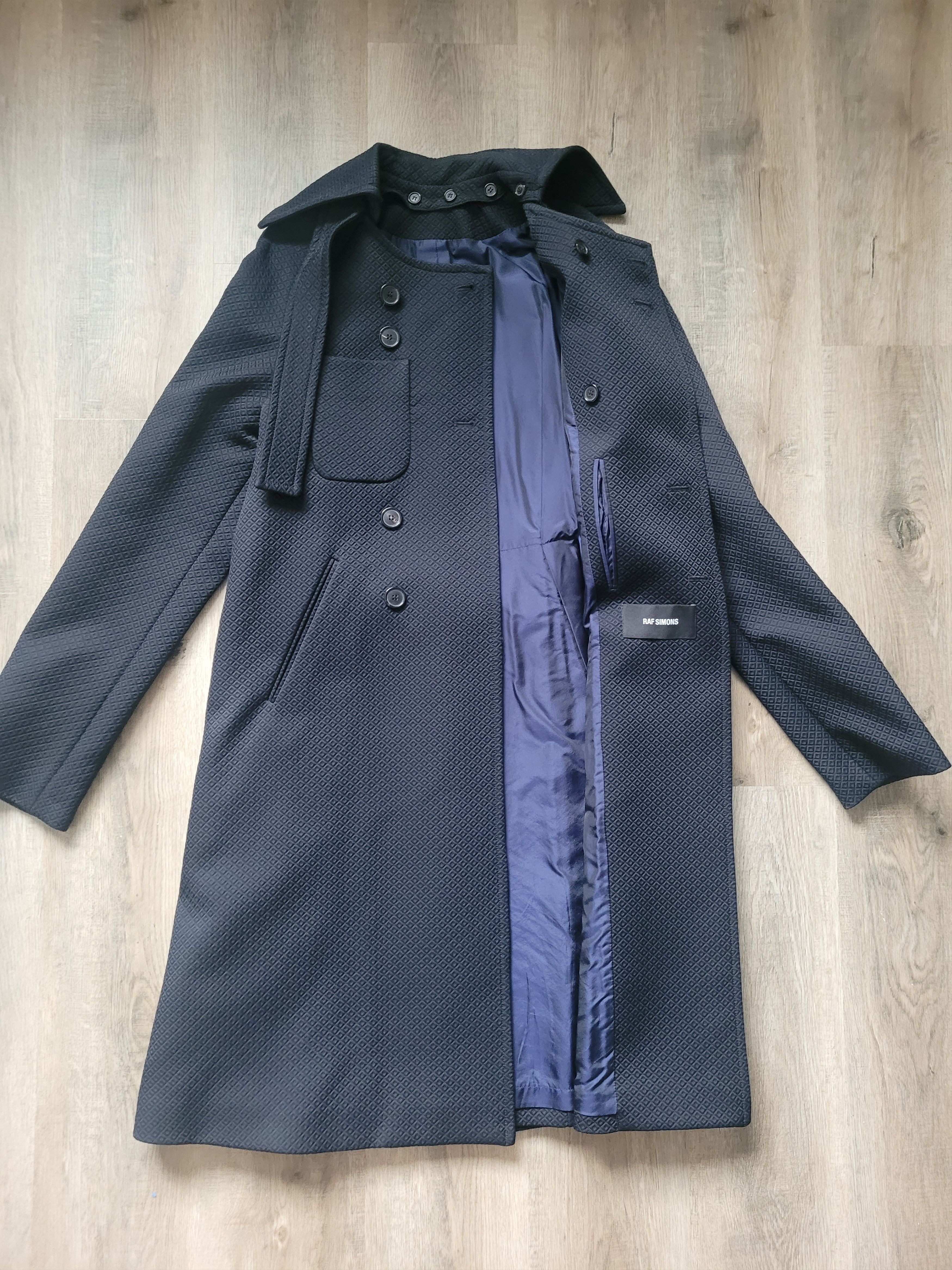 Raf Simons Raf Simons Archival Navy Trench Coat, fantastic details Size US M / EU 48-50 / 2 - 9 Thumbnail