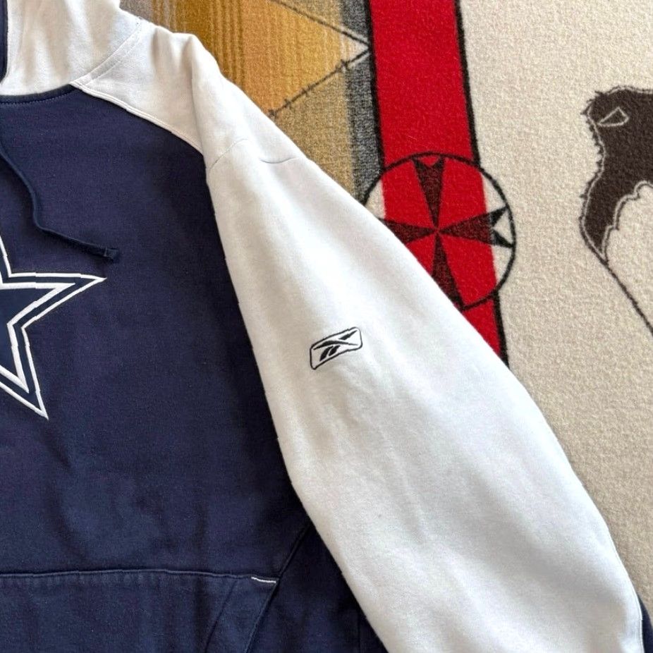 Reebok VINTAGE Reebok Hoodie Sweatshirt Dallas Cowboys Blue Size L Embroidered NFL Y2K Sports Football Men Size US L / EU 52-54 / 3 - 4 Thumbnail