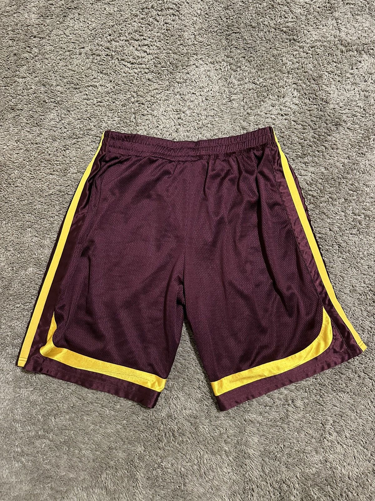 NCAA × Vintage Vintage NCAA Arizona State Sun Devils shorts 90s size large Size US 36 / EU 52 - 7 Thumbnail